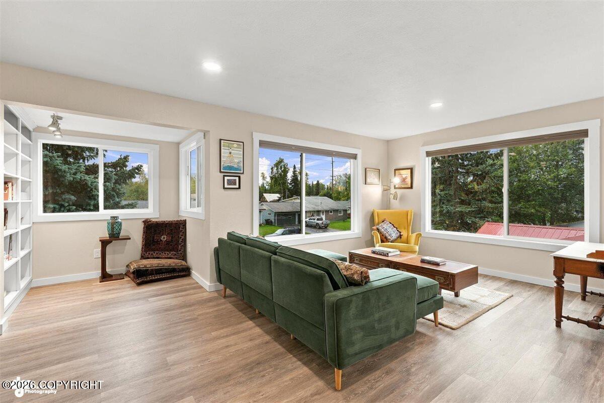 258 Hoyt Street Property Photo 7