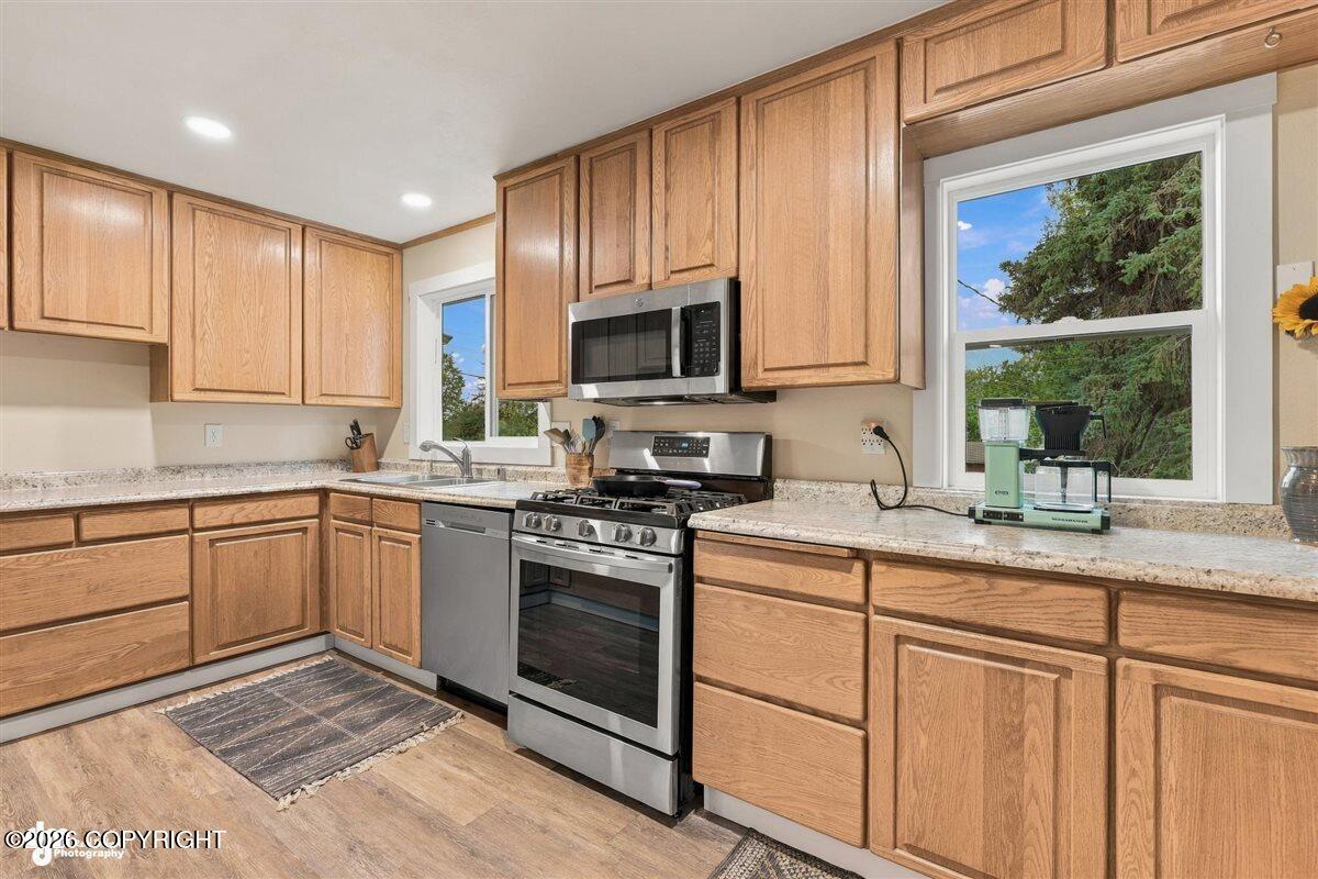258 Hoyt Street Property Photo 12