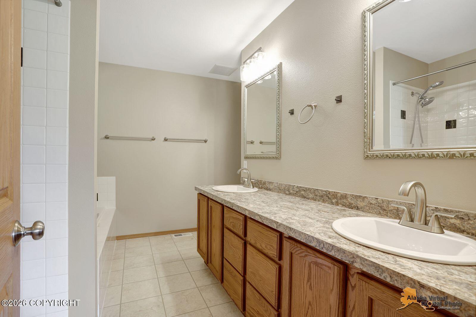 2775 W Stoneridge Circle Property Photo 17