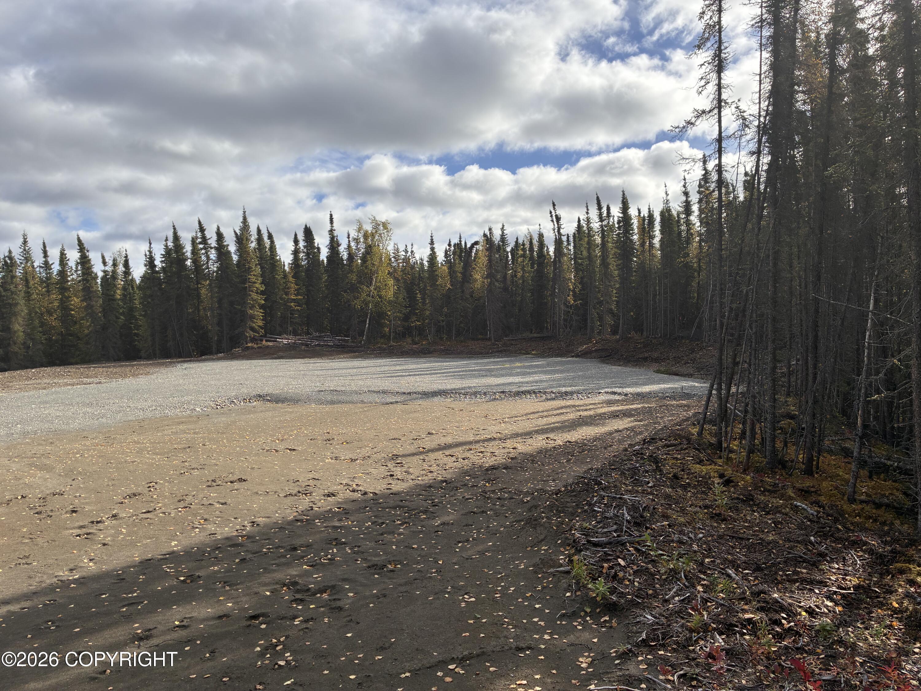 L4-b1 Aklavik Circle Property Photo 13