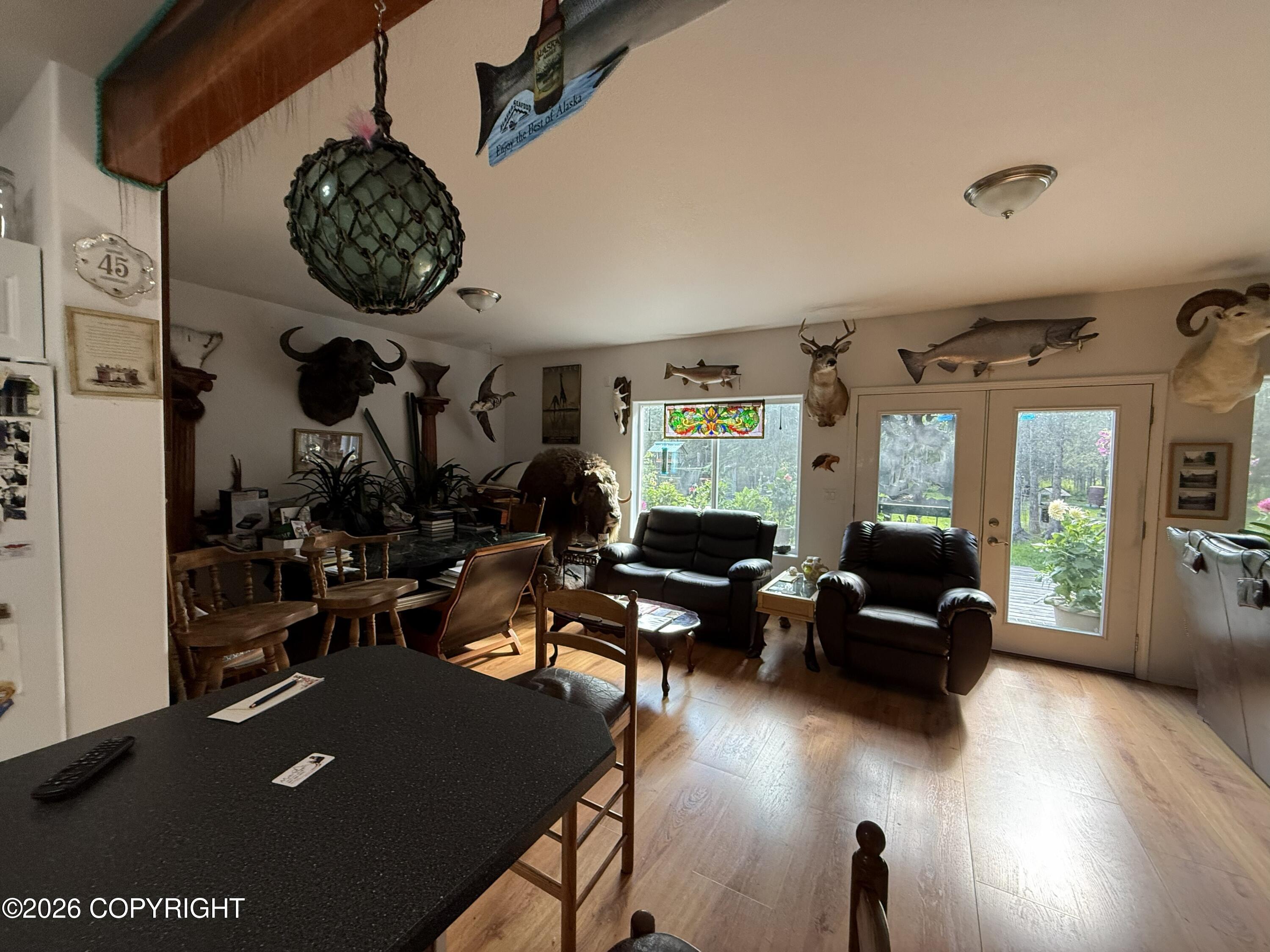 21055 Earl Court Property Photo 10