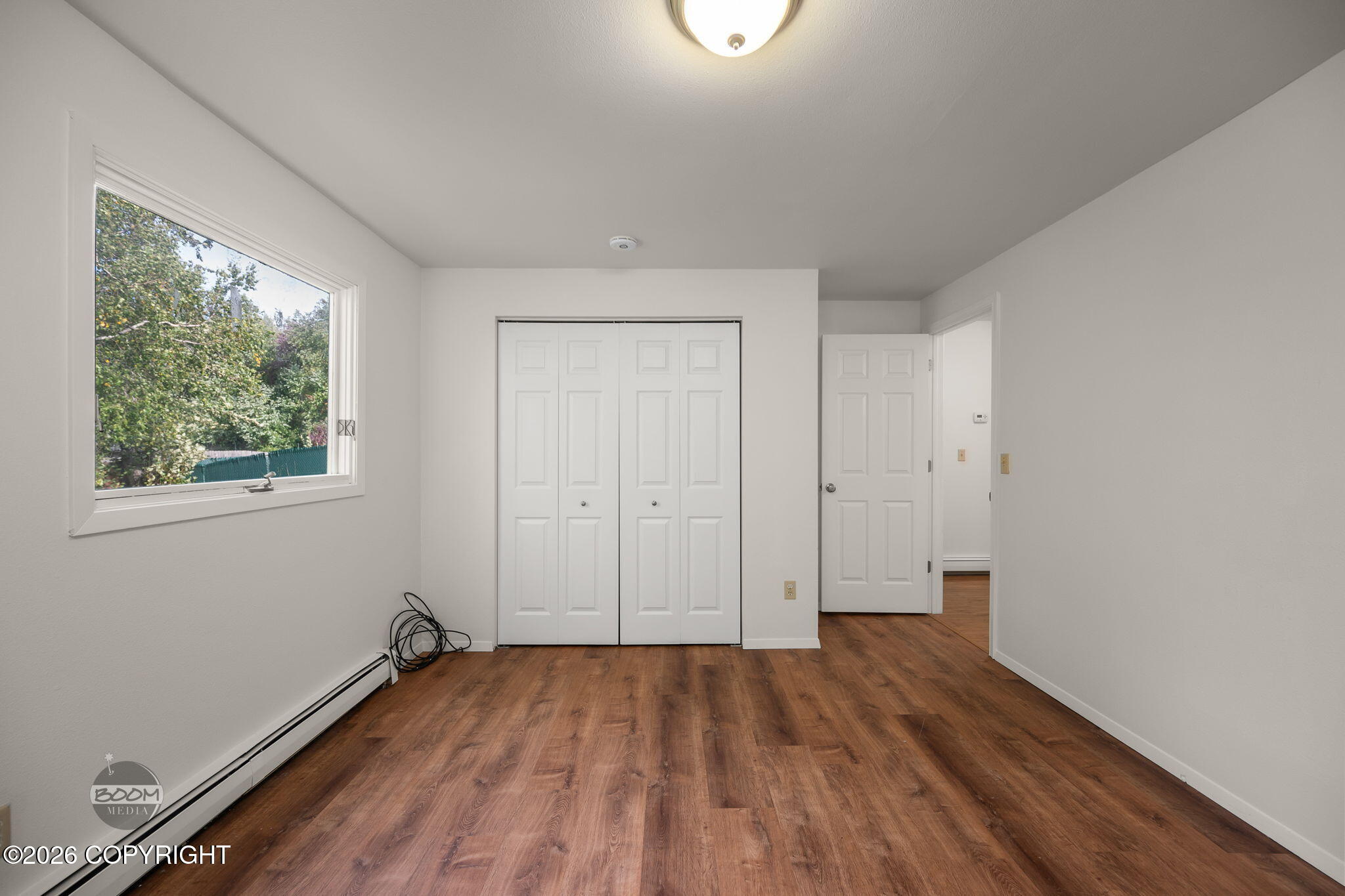 1917 E 58th Avenue Property Photo 22