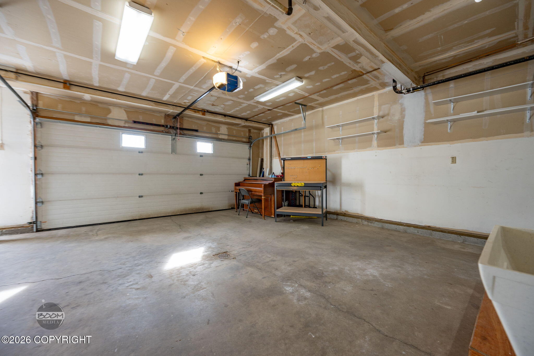 1917 E 58th Avenue Property Photo 26