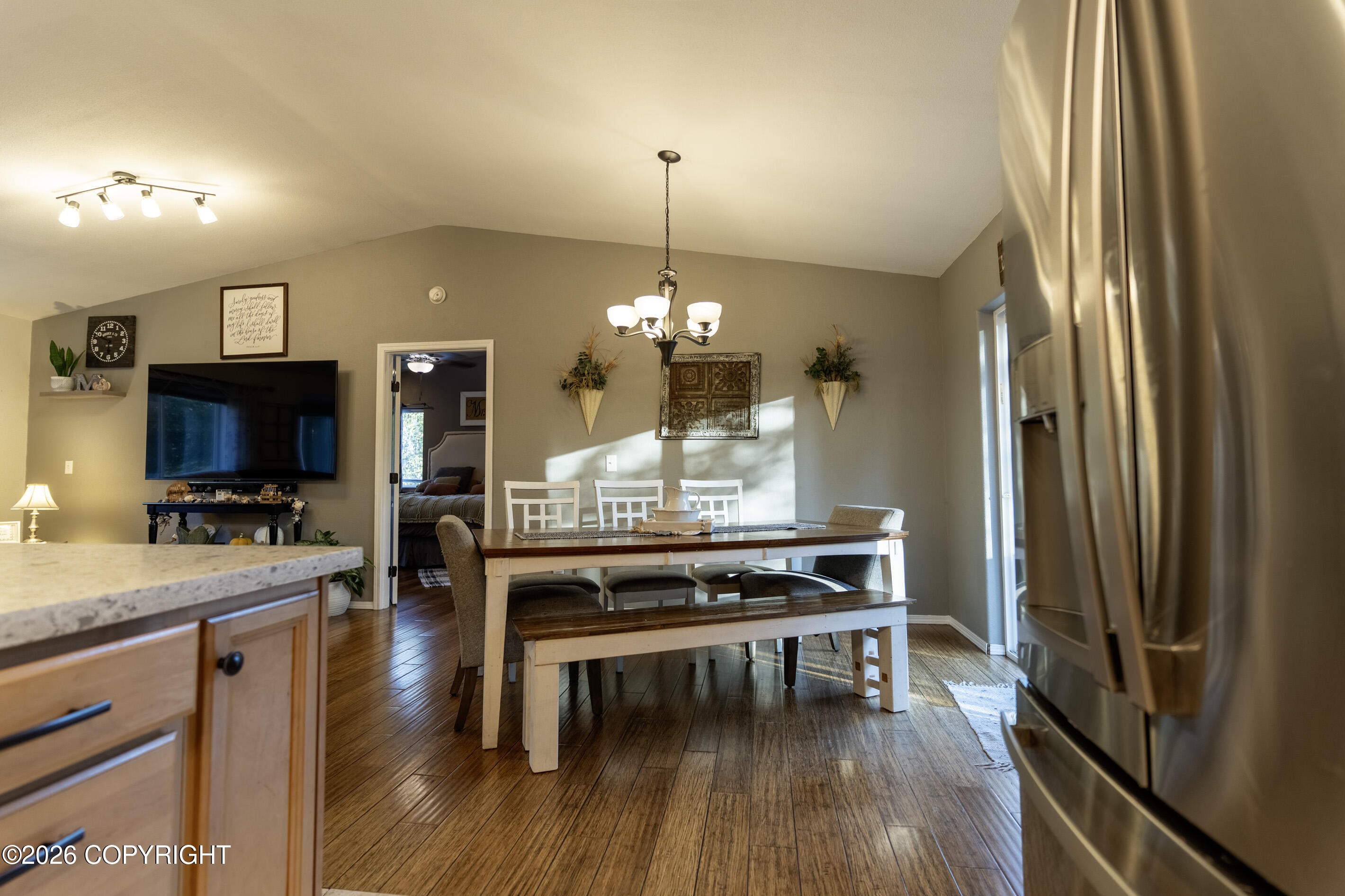 2050 S Bay View Drive Property Photo 8
