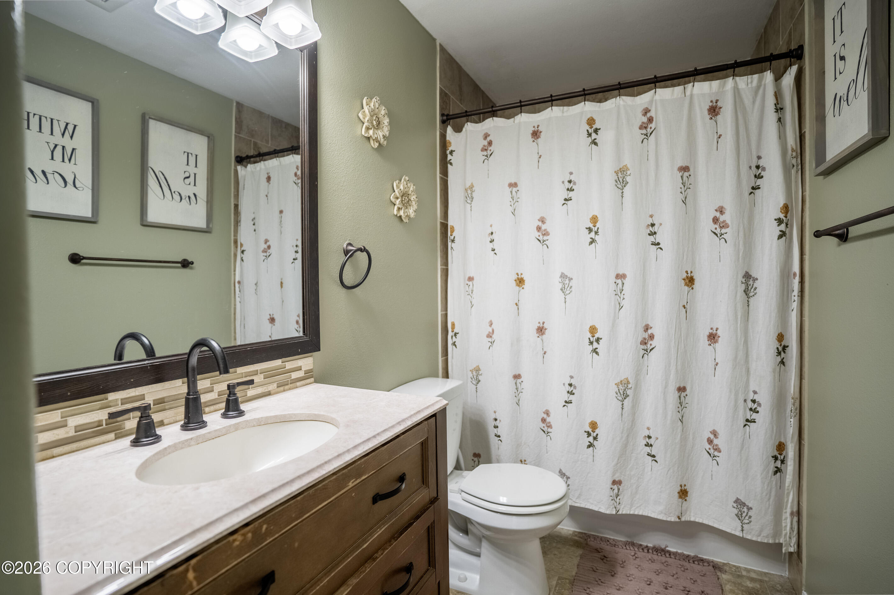2050 S Bay View Drive Property Photo 17