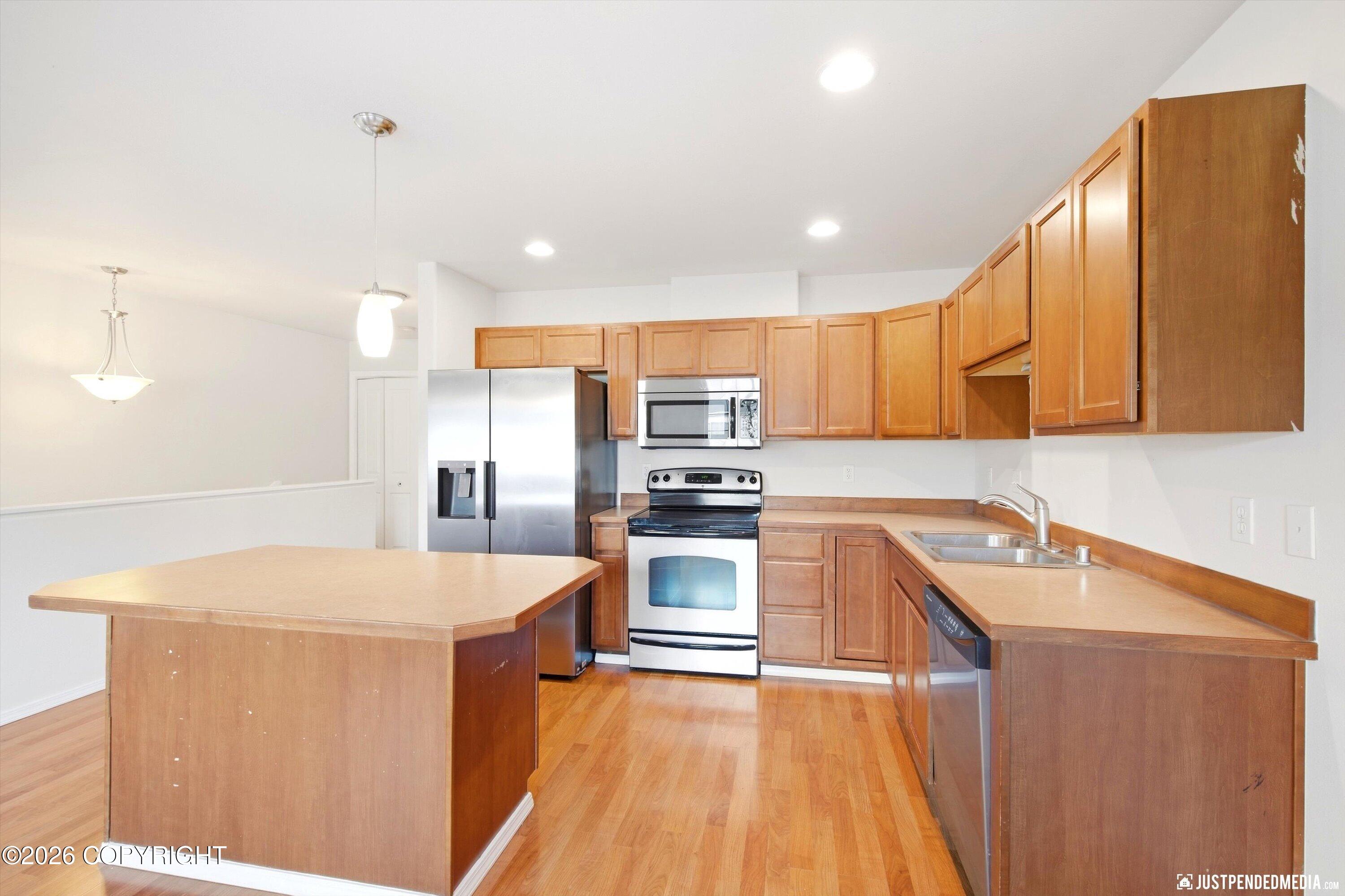 6505 Kara Sue Loop Property Photo 10