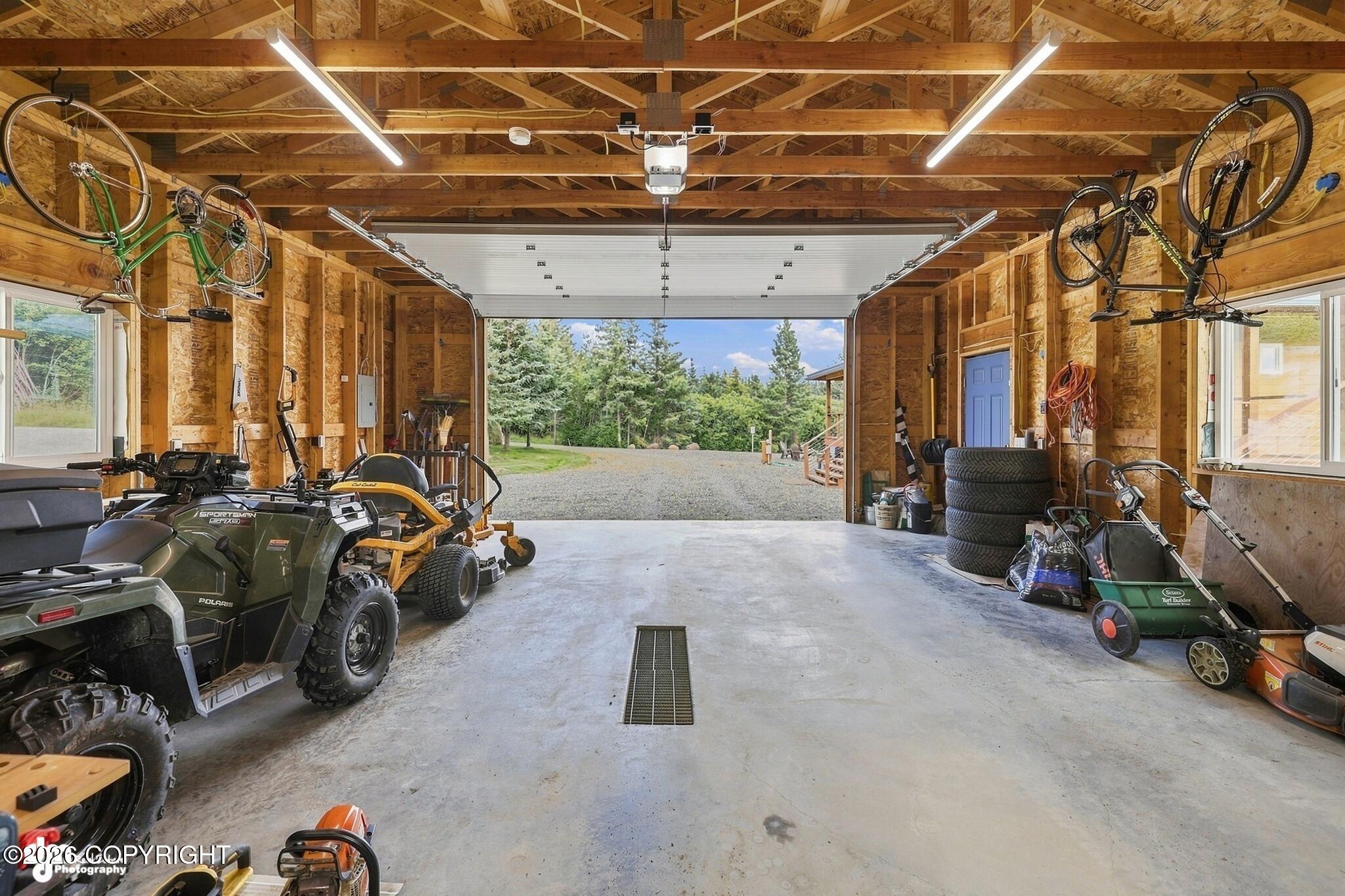 54317 Frontier Lane Property Photo 16