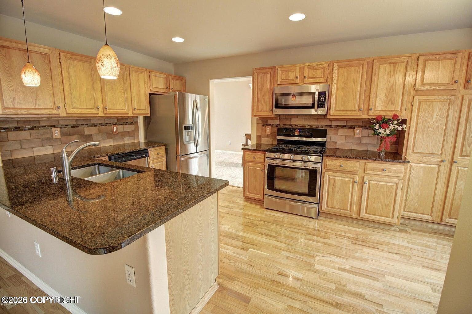12125 Woodchase Circle Property Photo 6