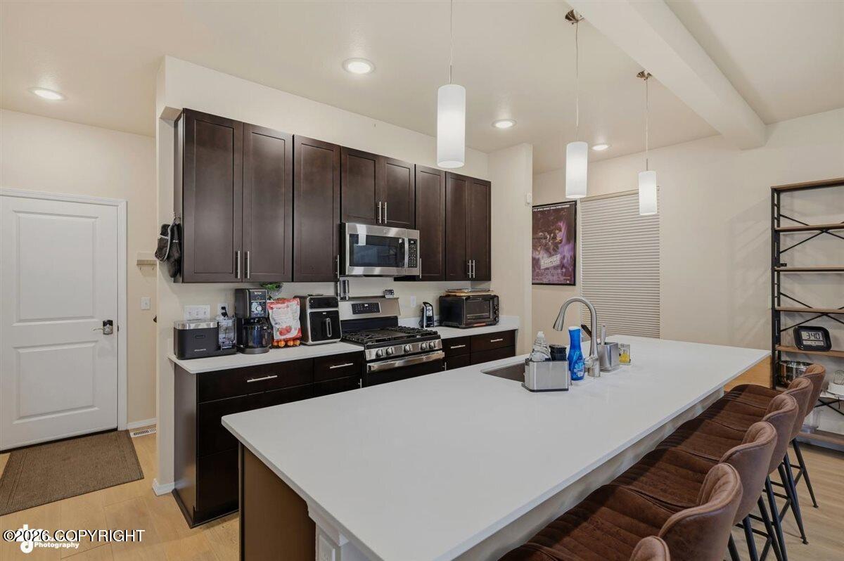 237 Shageluk Street Property Photo 8