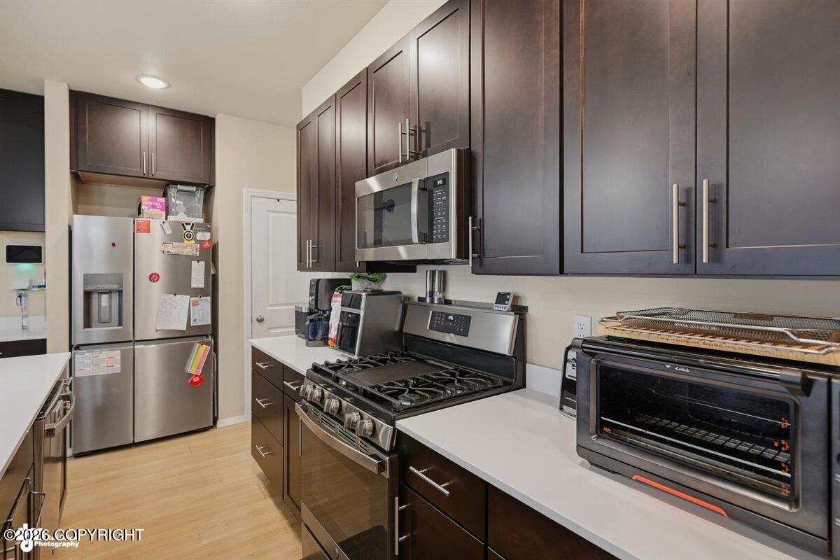 237 Shageluk Street Property Photo 11