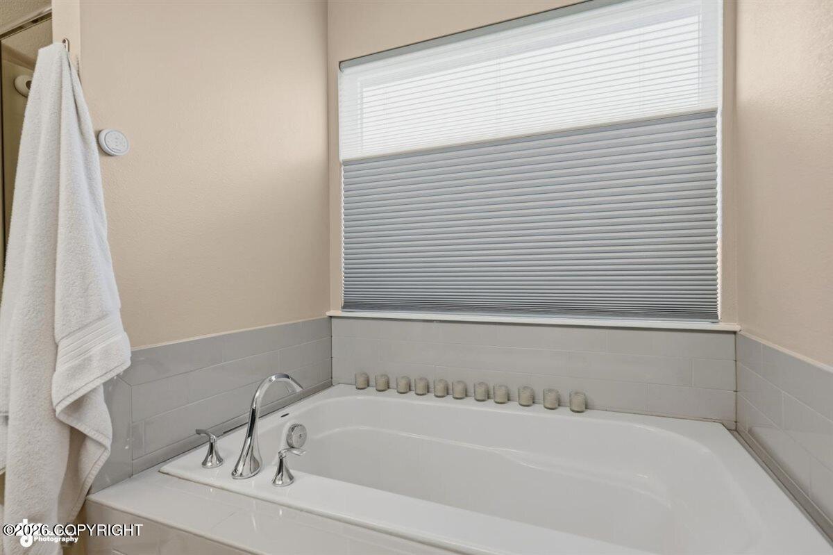 237 Shageluk Street Property Photo 20