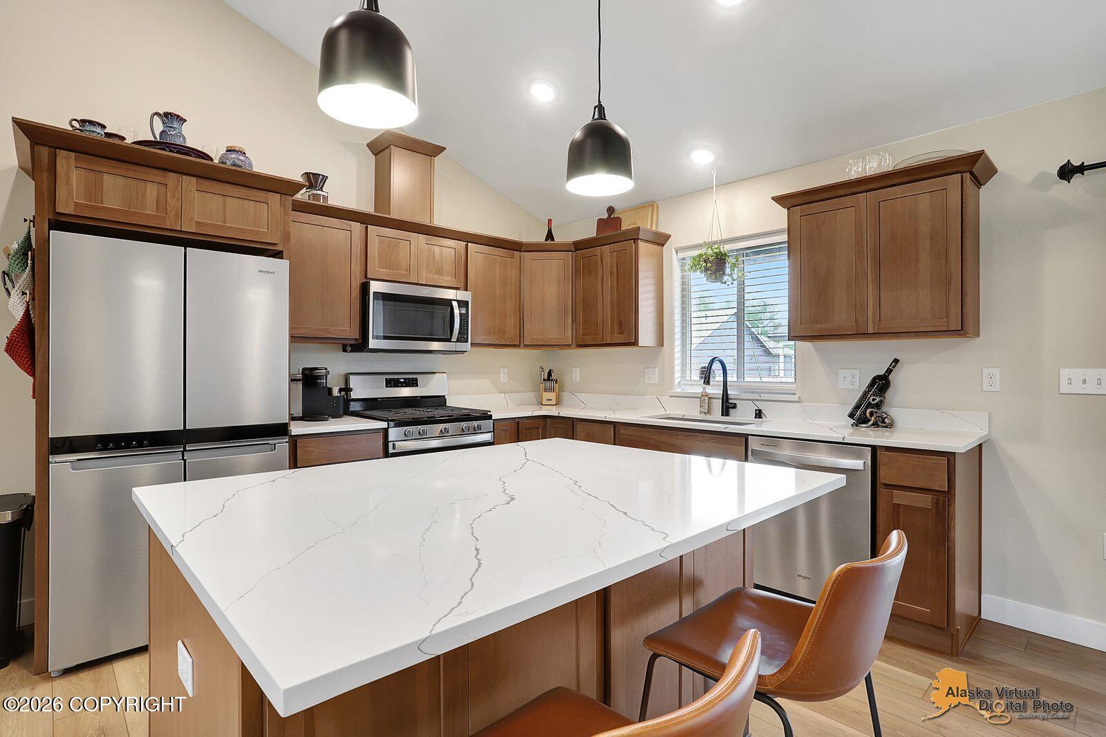 1195 E Mountain Peak Loop Property Photo 6