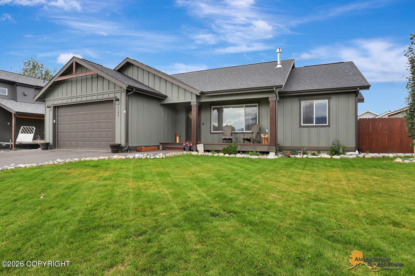 1195 E Mountain Peak Loop Property Photo 25