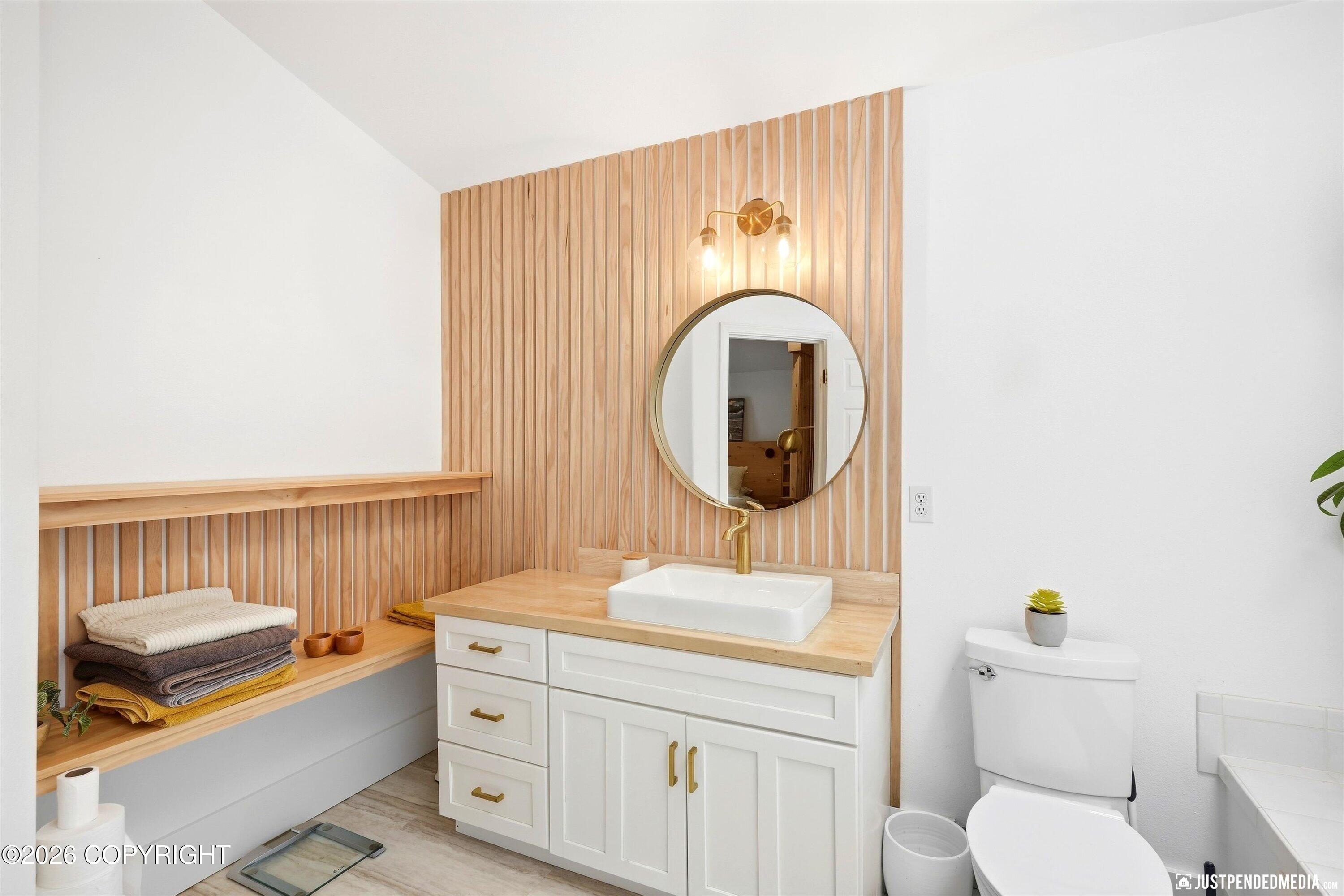 13770 Arne Erickson Circle Property Photo 17
