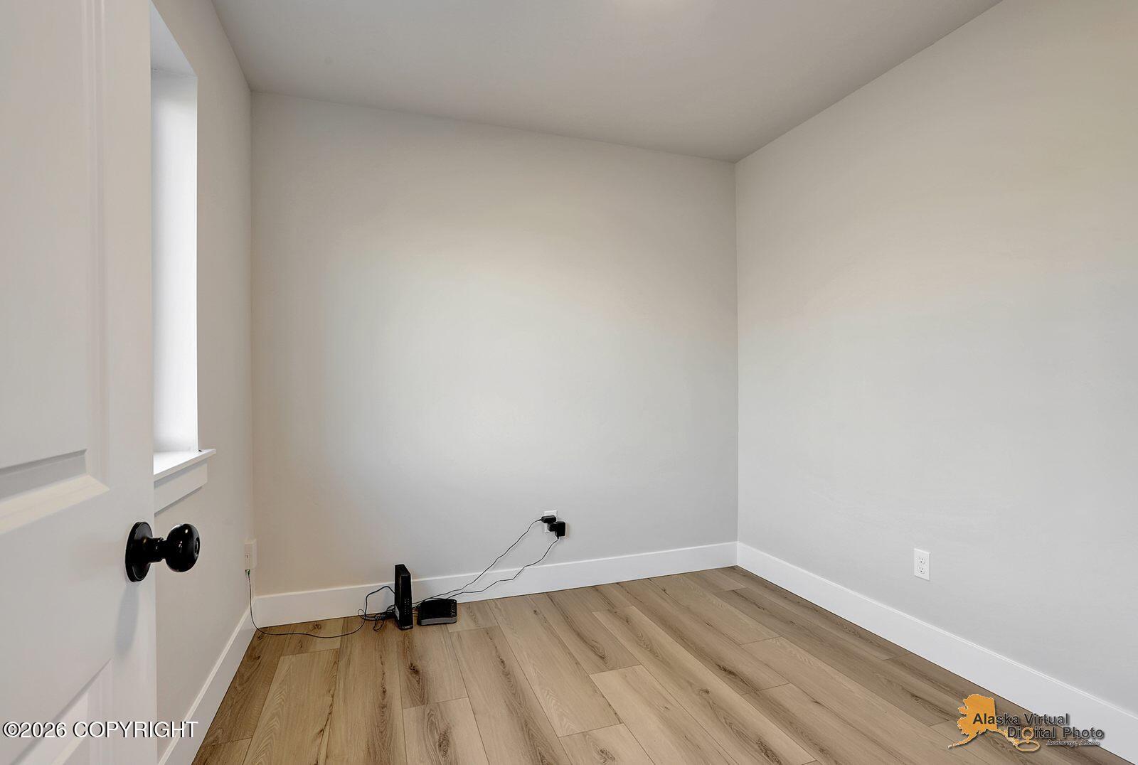 6901 W Queen Anne Avenue Property Photo 35