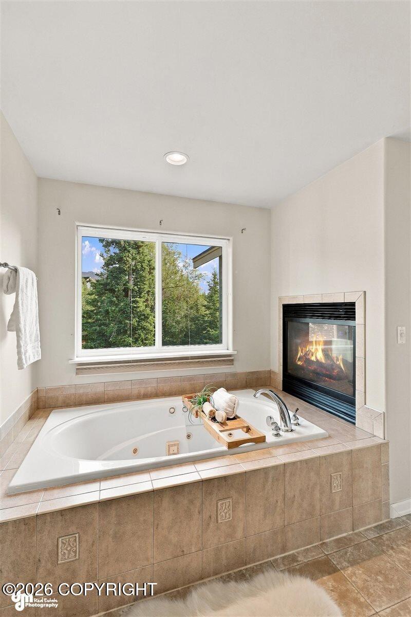 16015 Essex Point Circle Property Photo 35