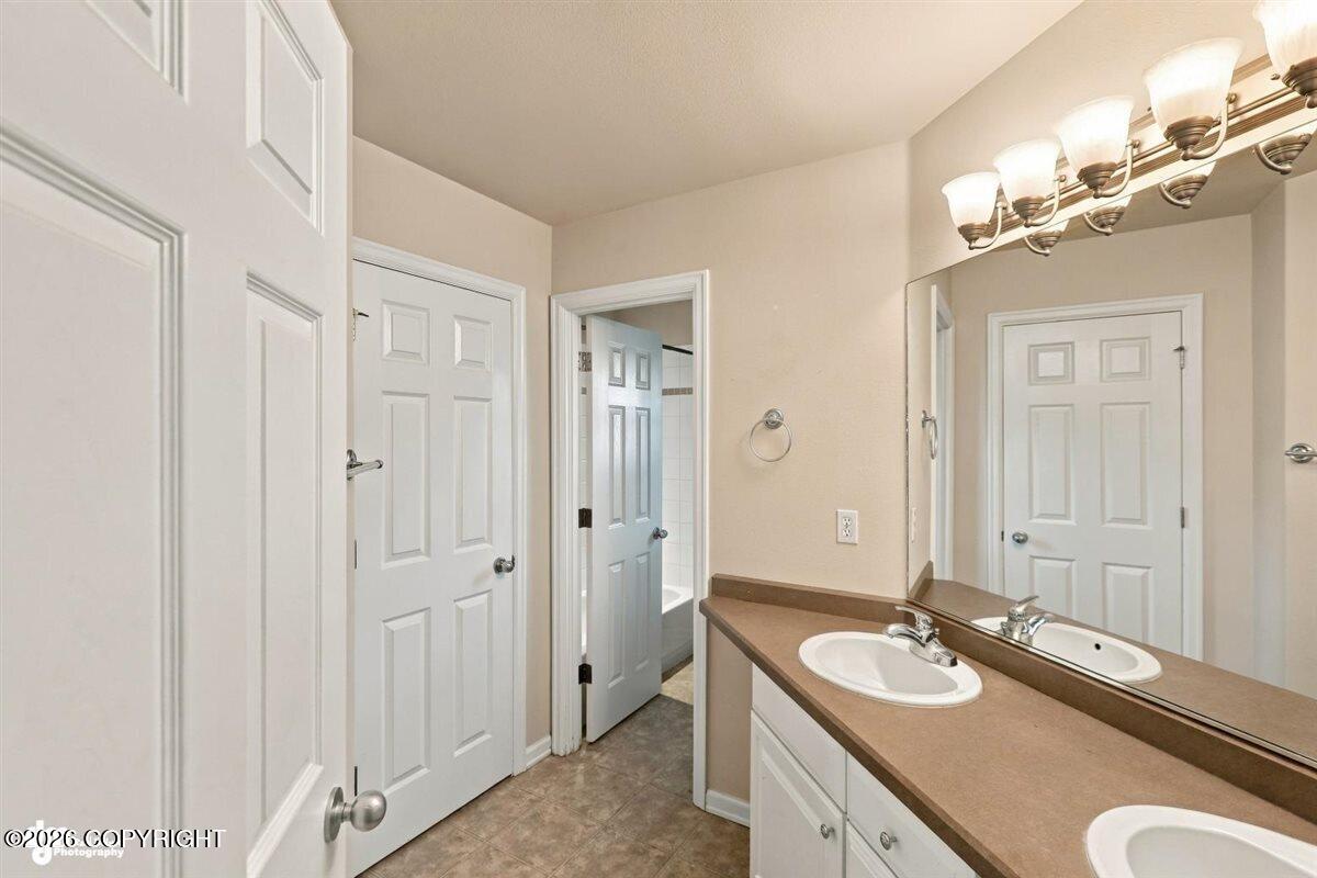 16015 Essex Point Circle Property Photo 41