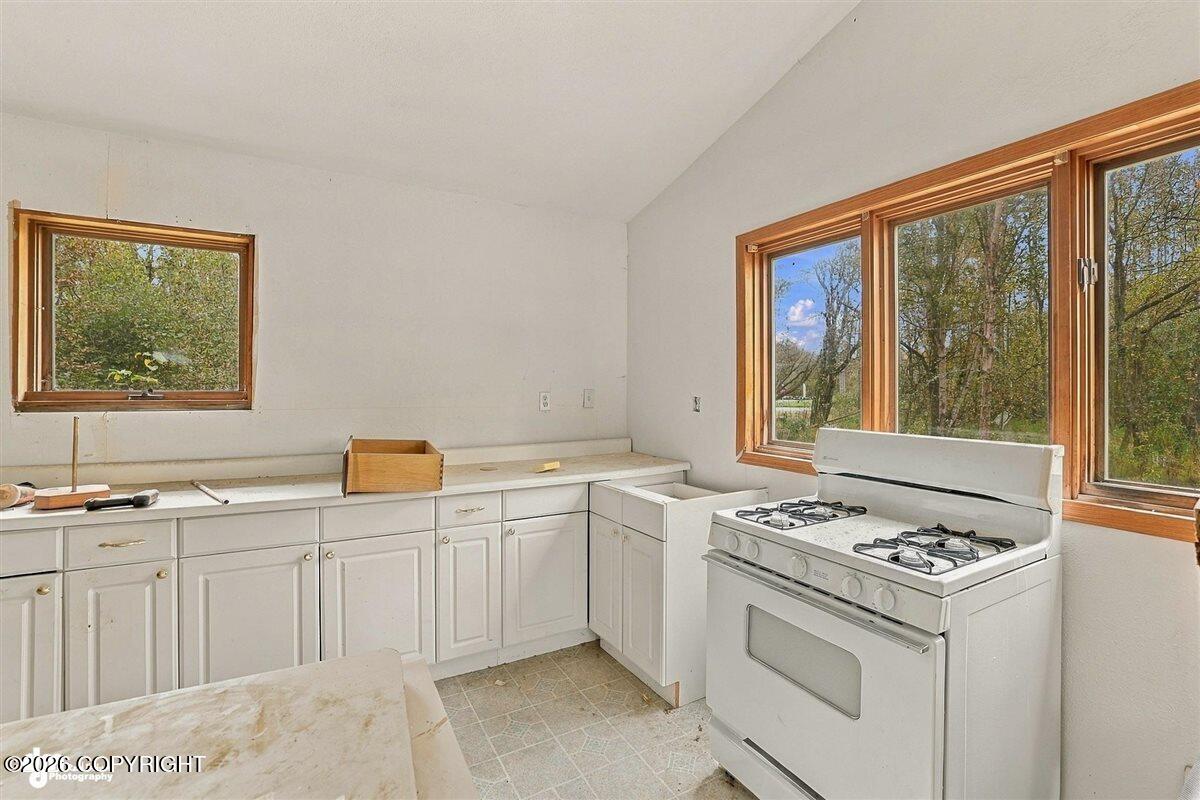 14351 E Jensen Avenue Property Photo 9