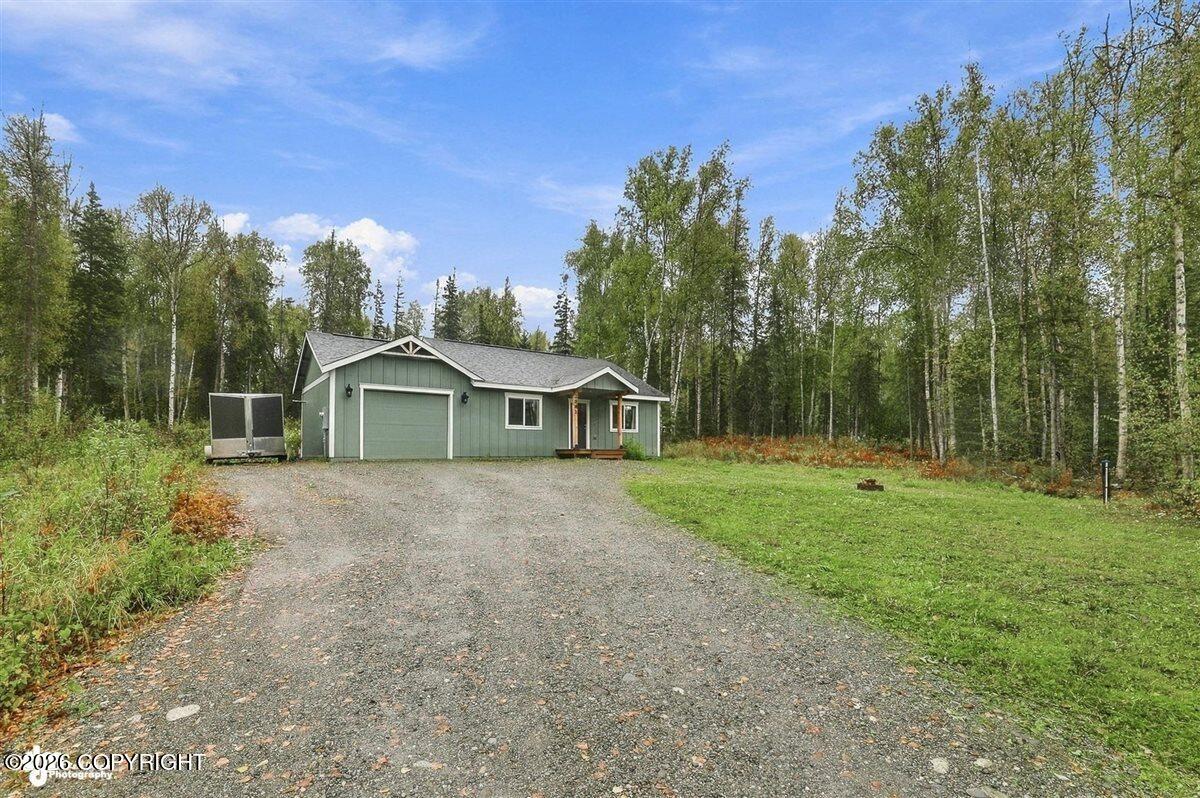 2841 N Castle Drive Property Photo 2