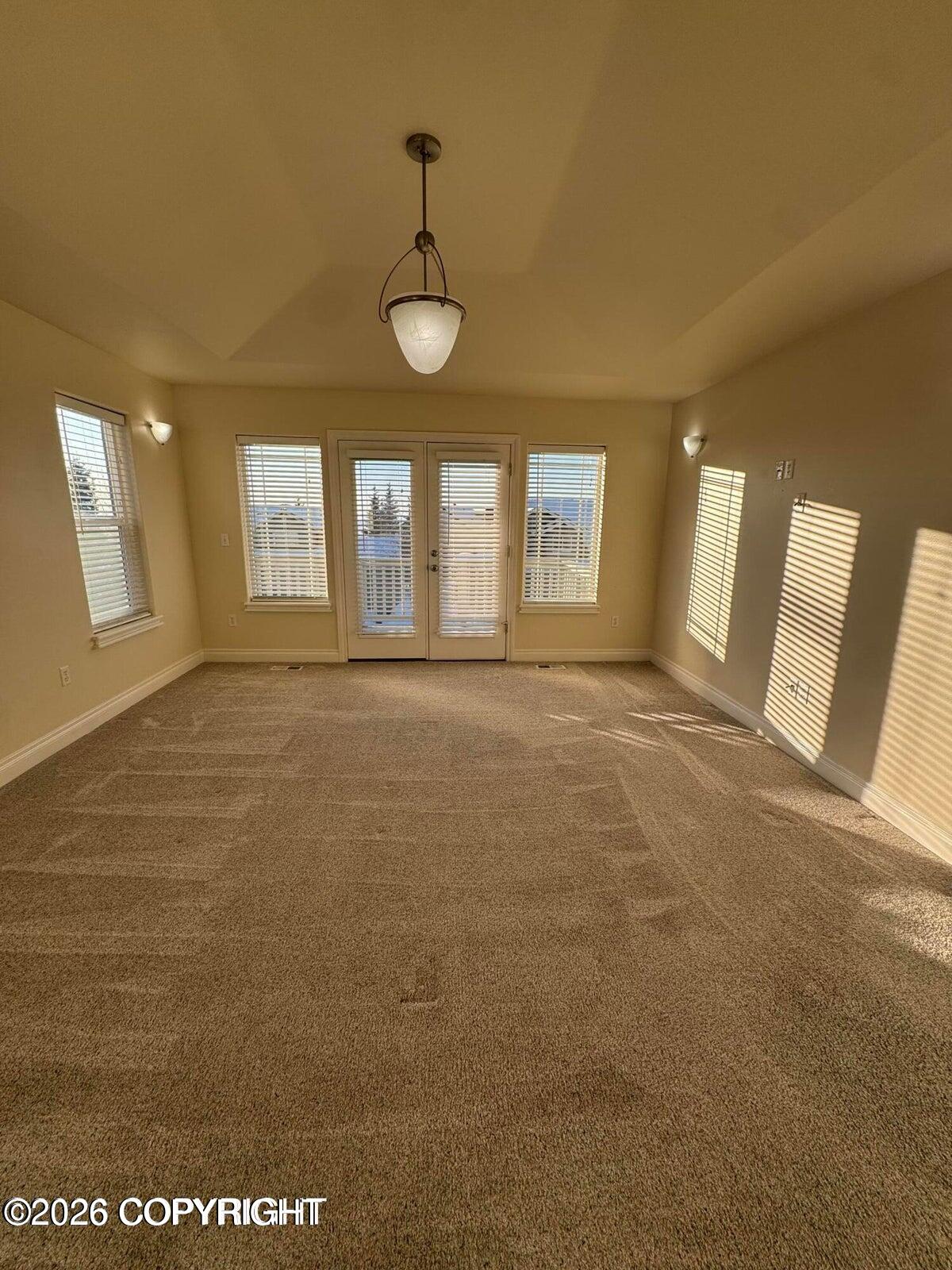 16001 Hidden Creek Lane Property Photo 14