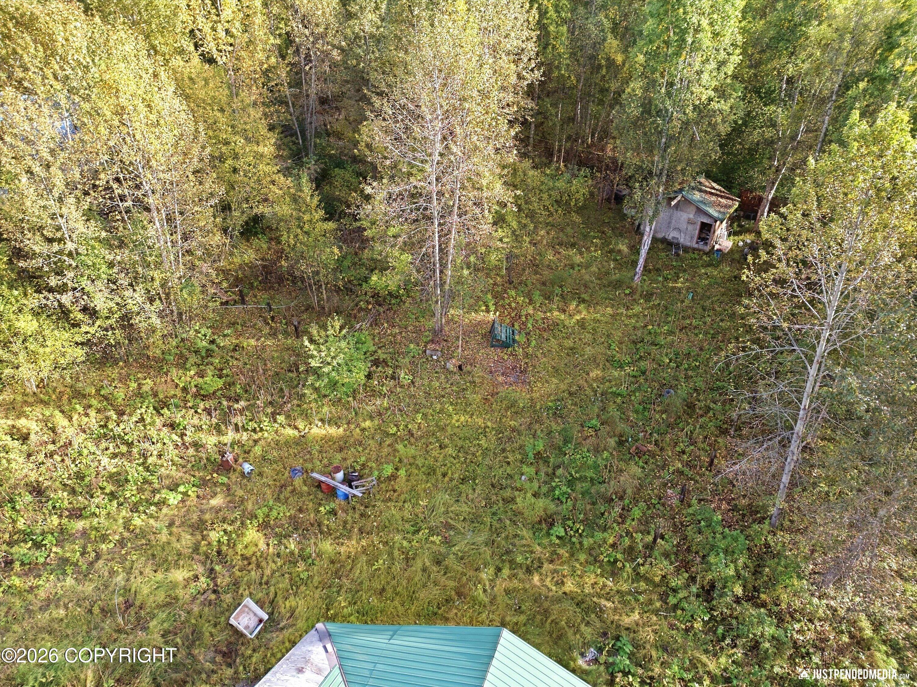 22121 Davidson Drive Property Photo 5