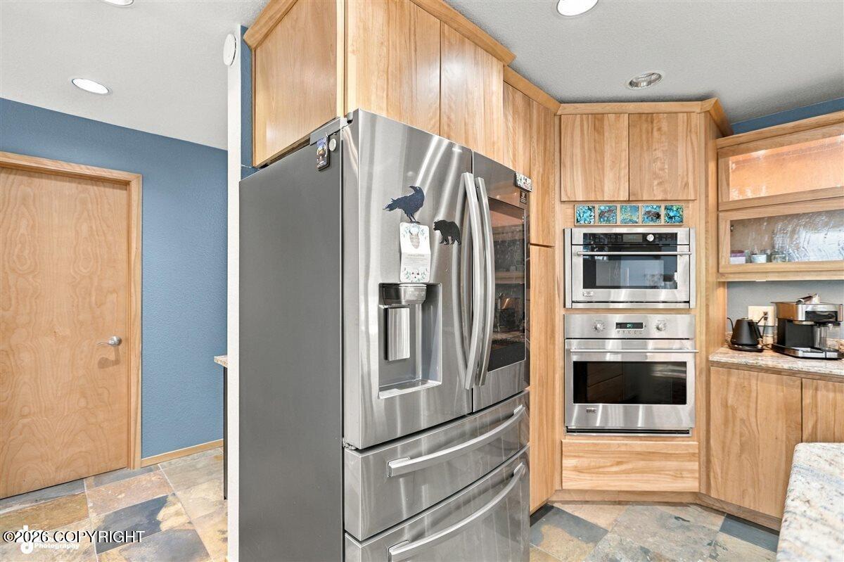 8670 Kushtaka Circle Property Photo 8