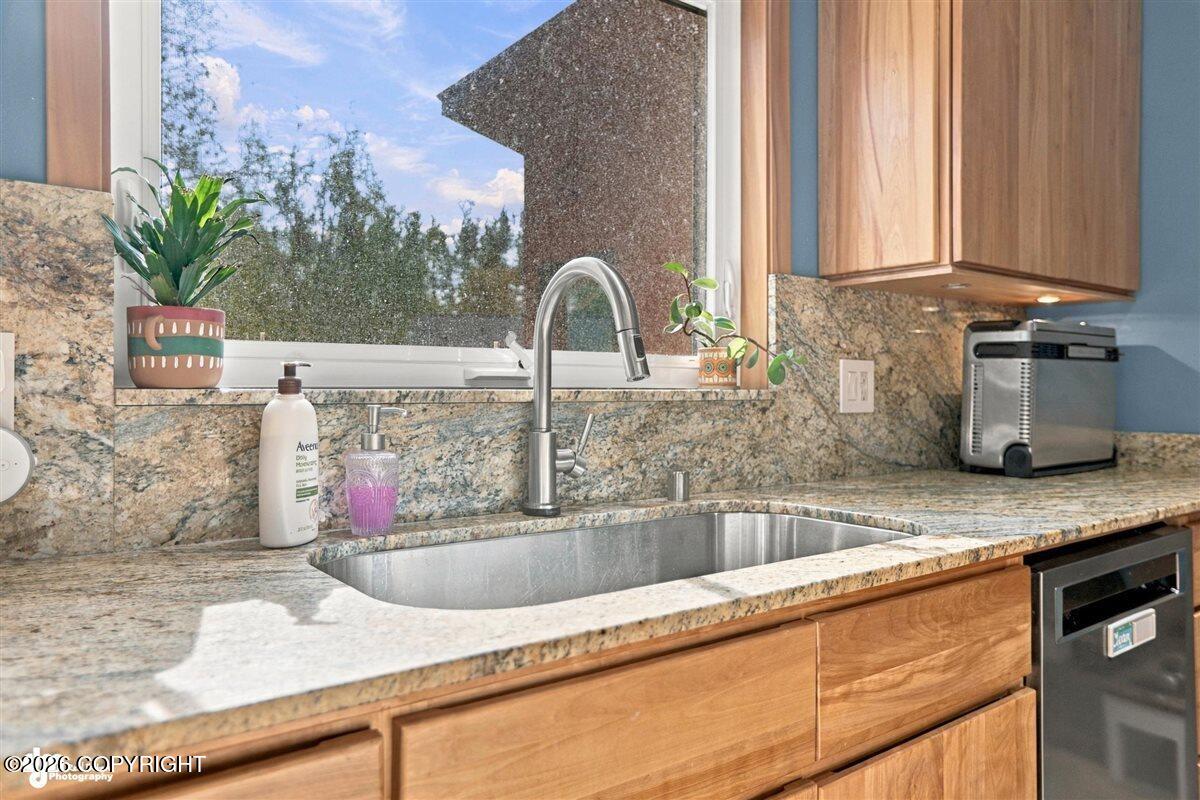 8670 Kushtaka Circle Property Photo 9