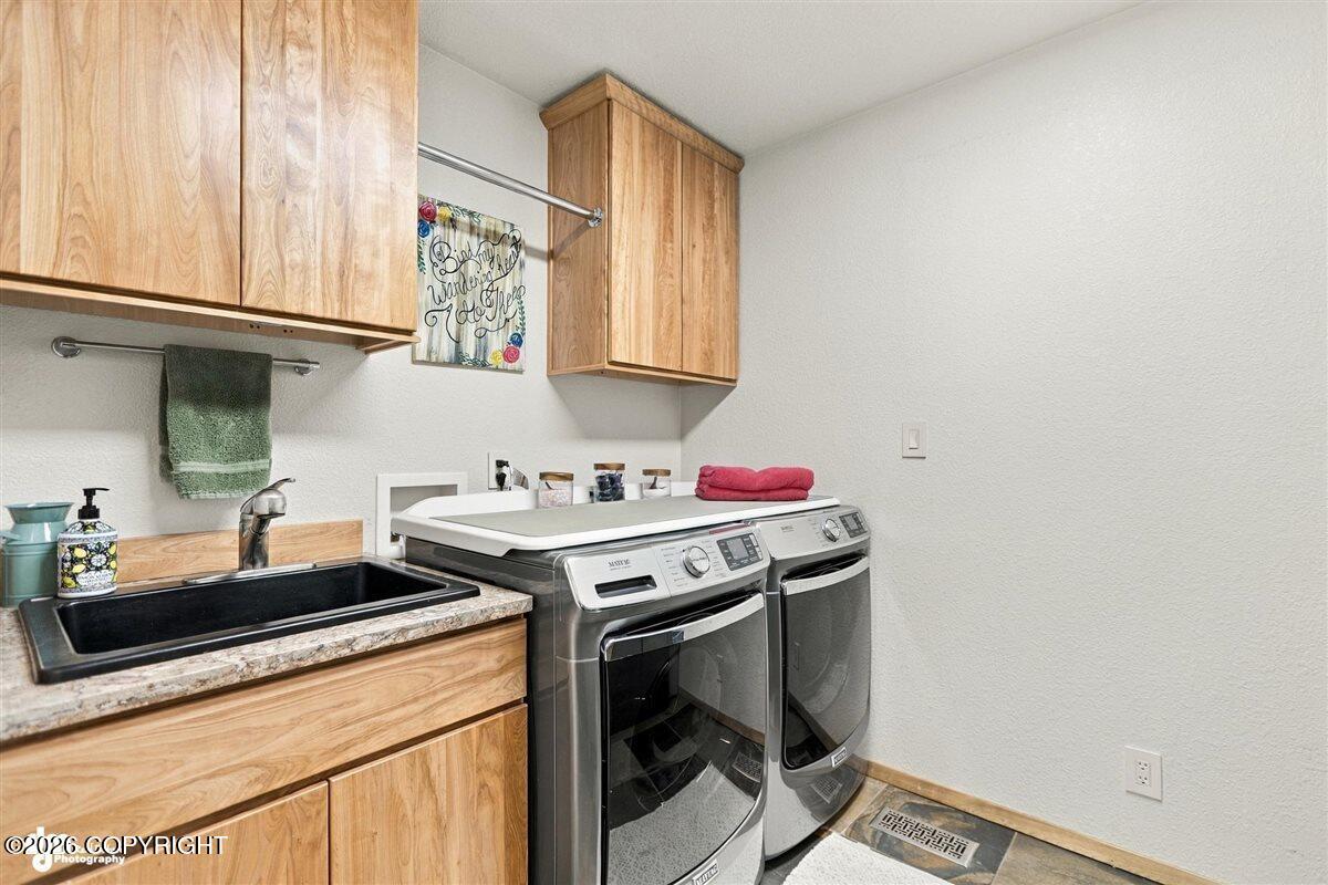 8670 Kushtaka Circle Property Photo 11