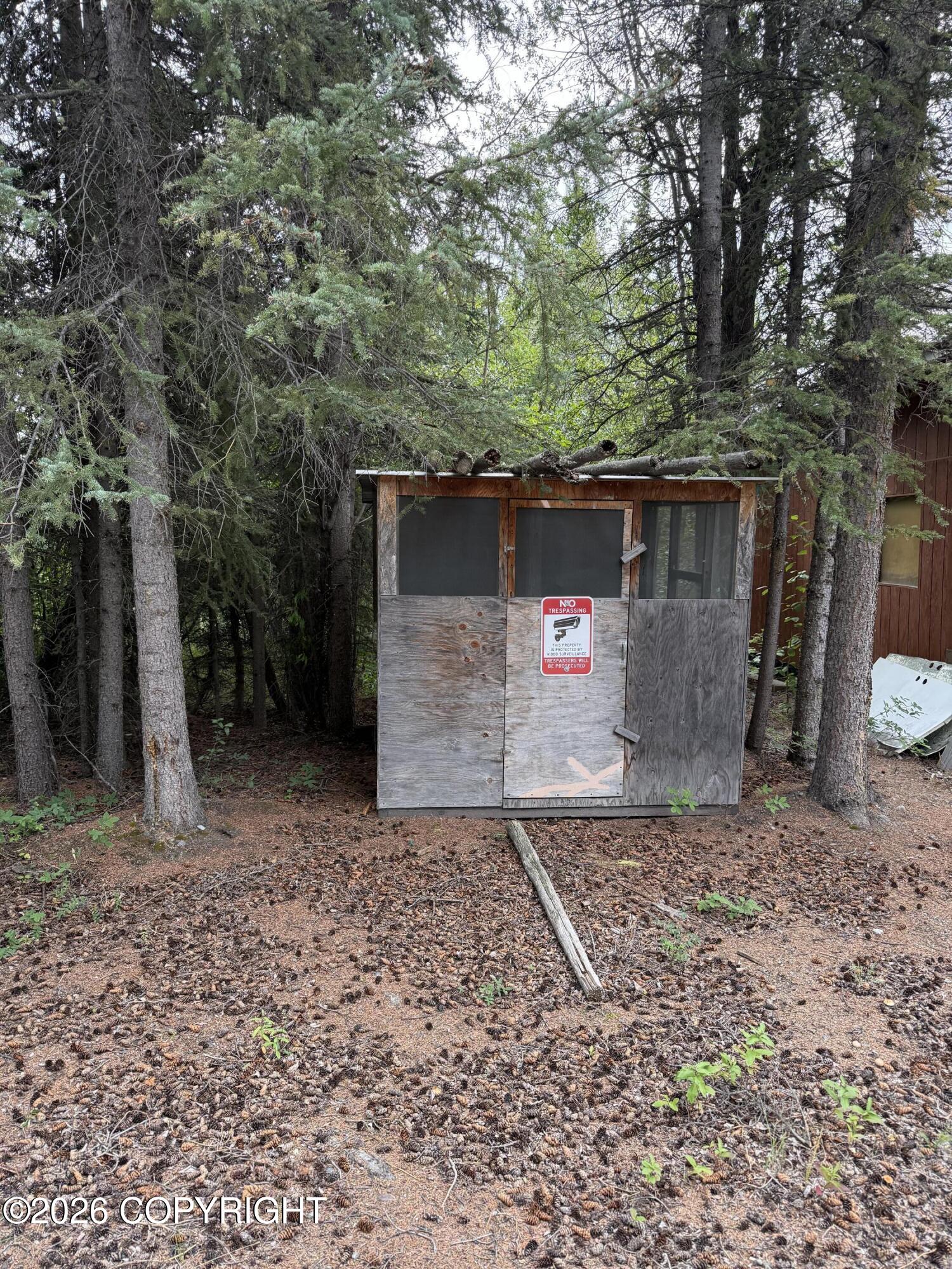 Mile 128.3 Richardson Highway Property Photo 4
