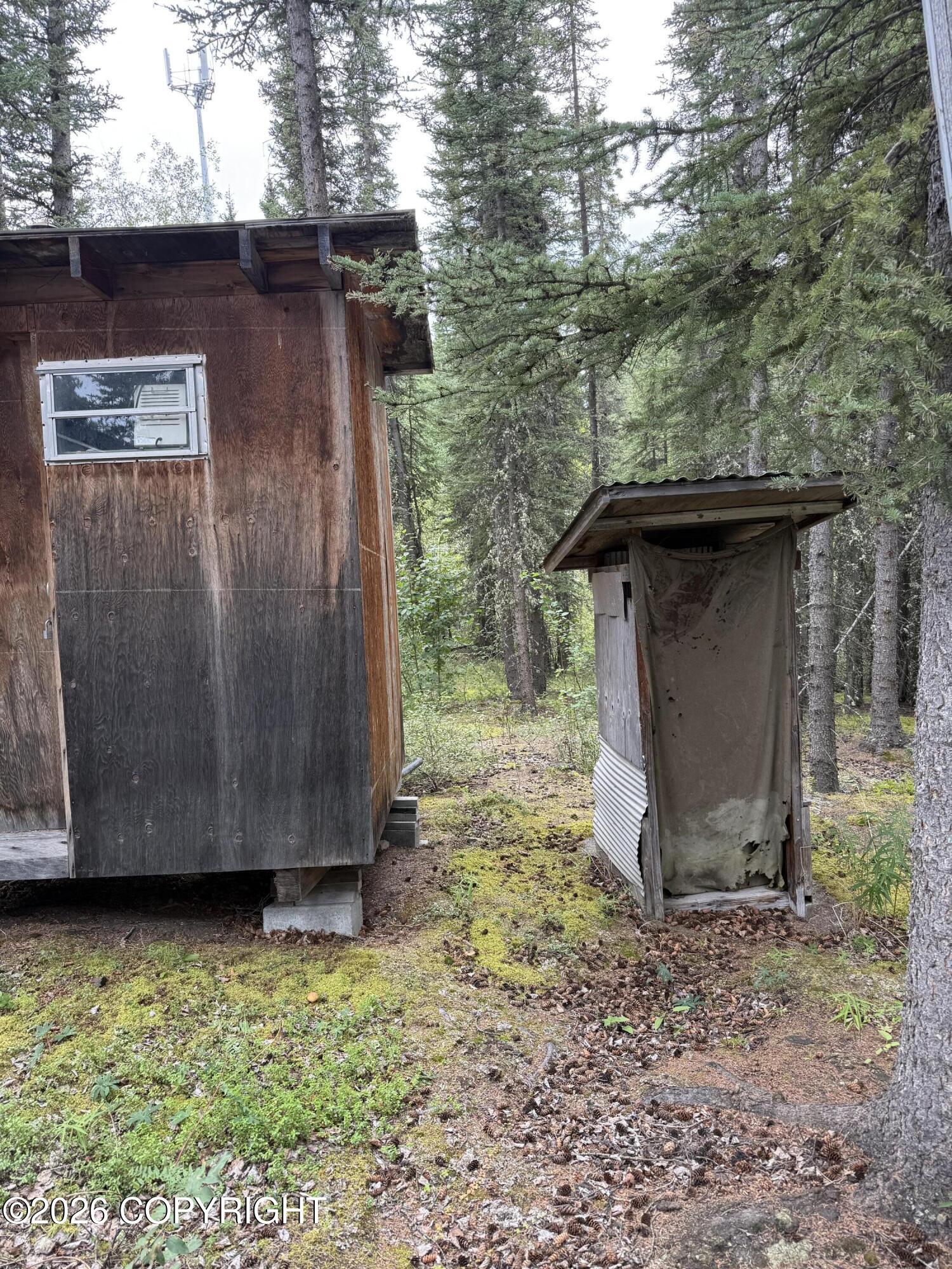 Mile 128.3 Richardson Highway Property Photo 10