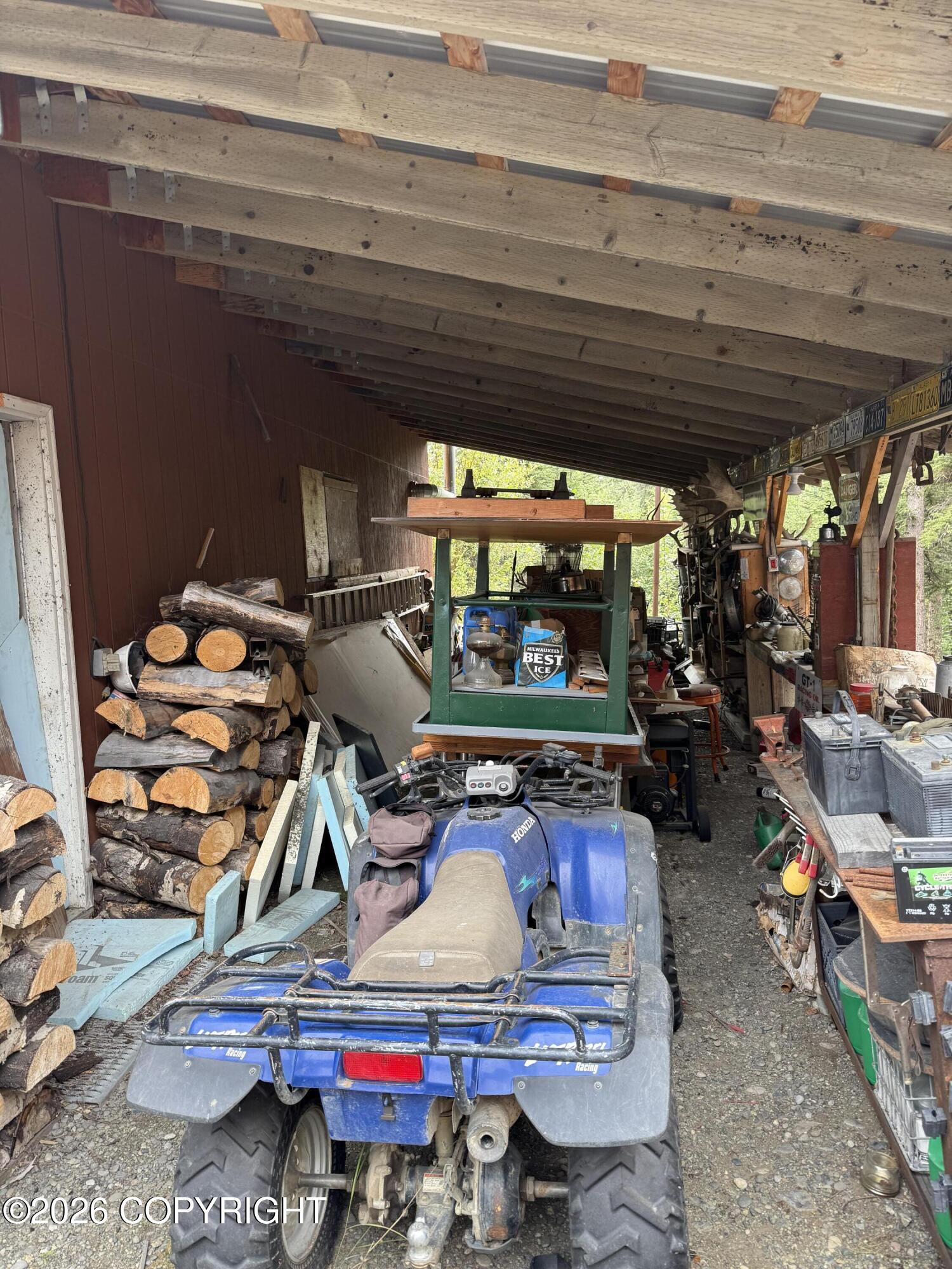 Mile 128.3 Richardson Highway Property Photo 15