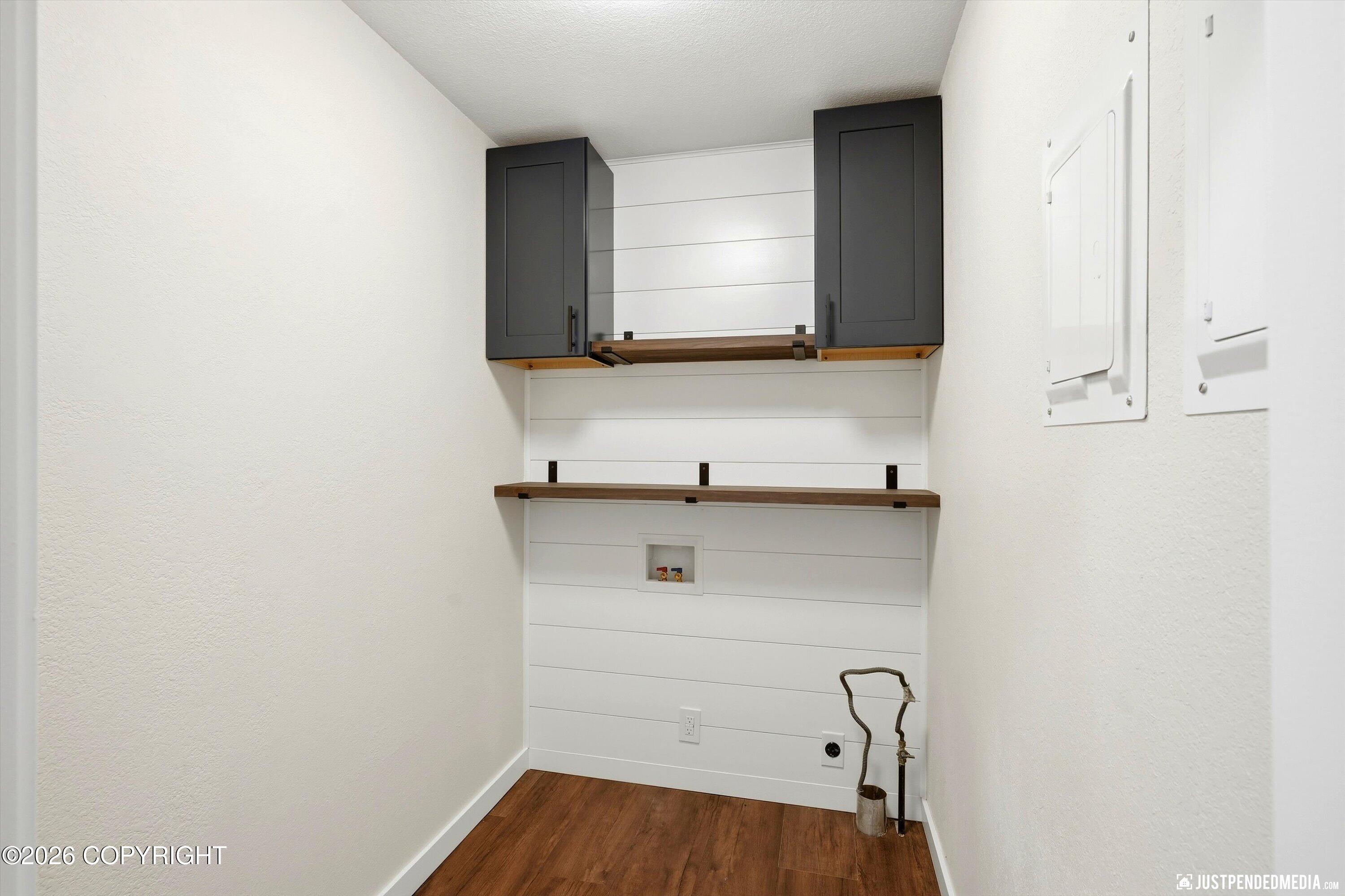 9231 Campbell Terrace Drive Property Photo 16