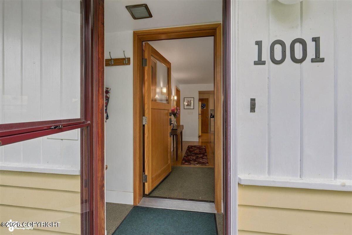 1001 W 23rd Avenue Property Photo 2