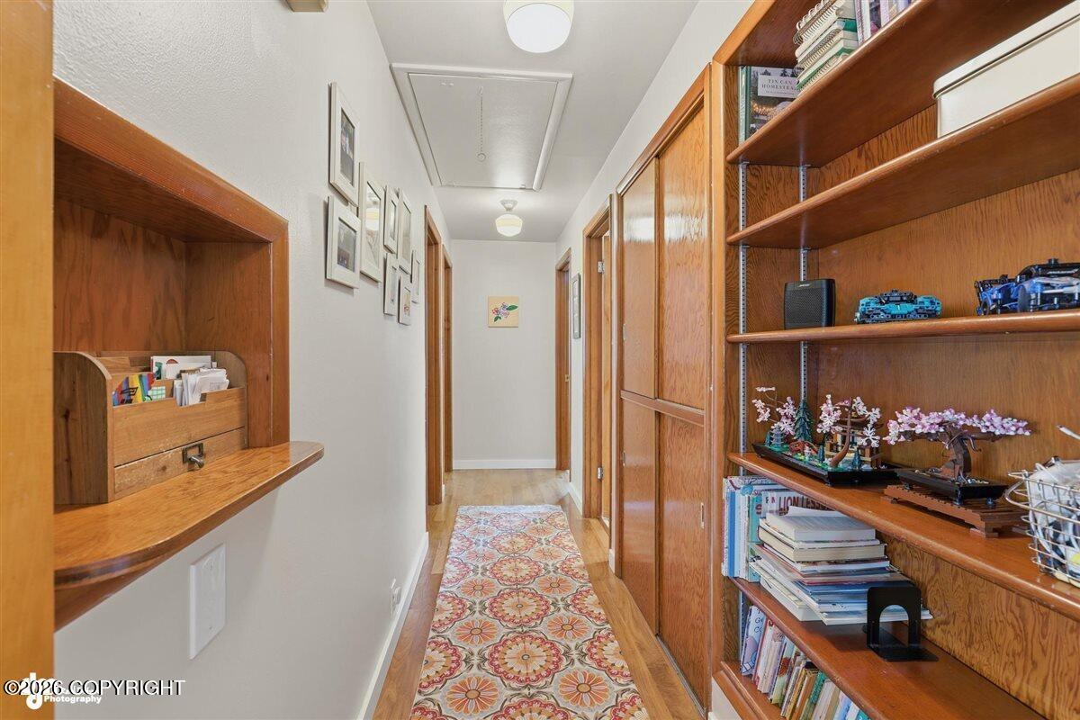 1001 W 23rd Avenue Property Photo 15