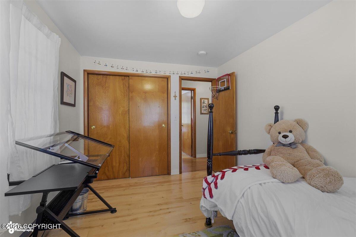 1001 W 23rd Avenue Property Photo 20