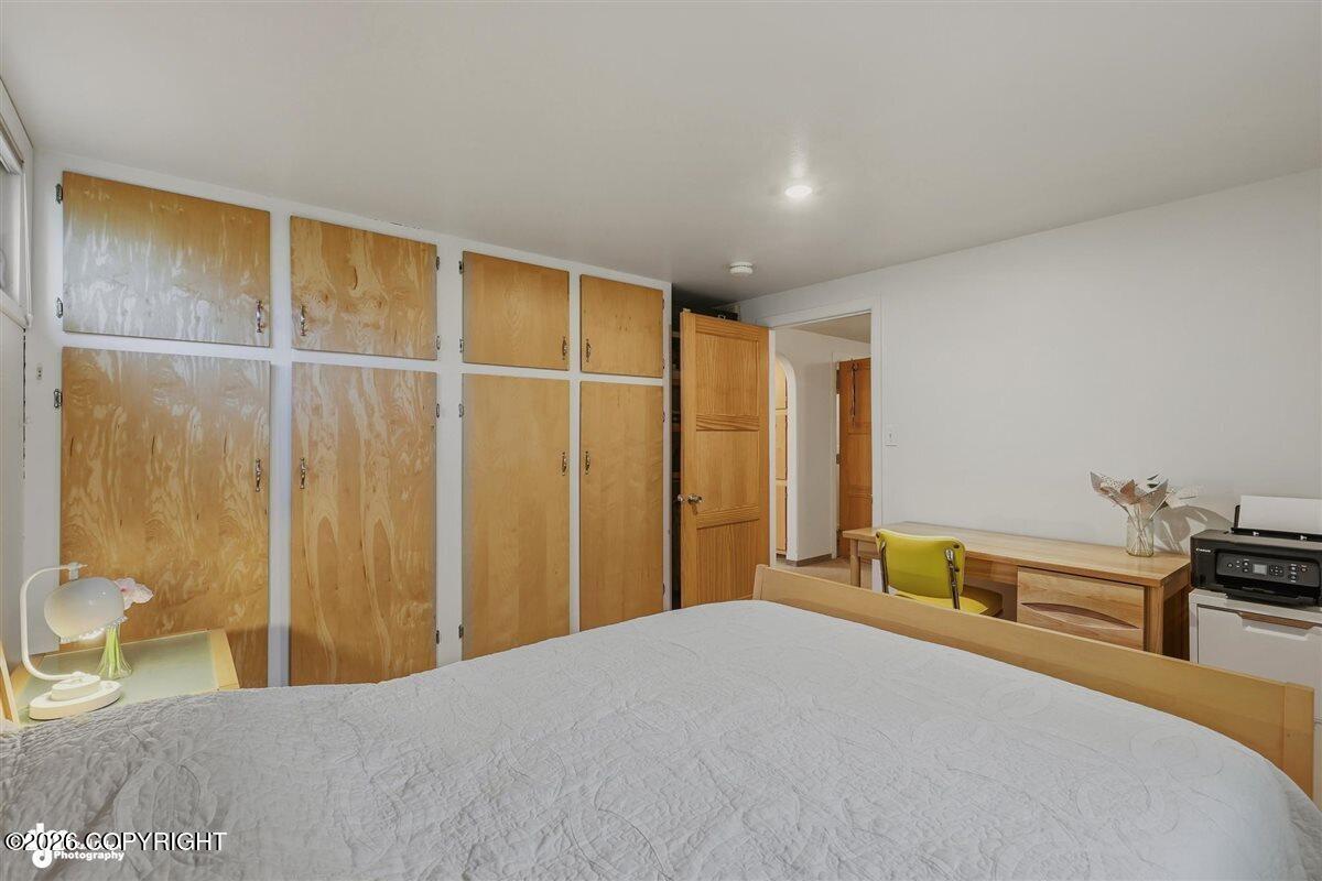 1001 W 23rd Avenue Property Photo 29