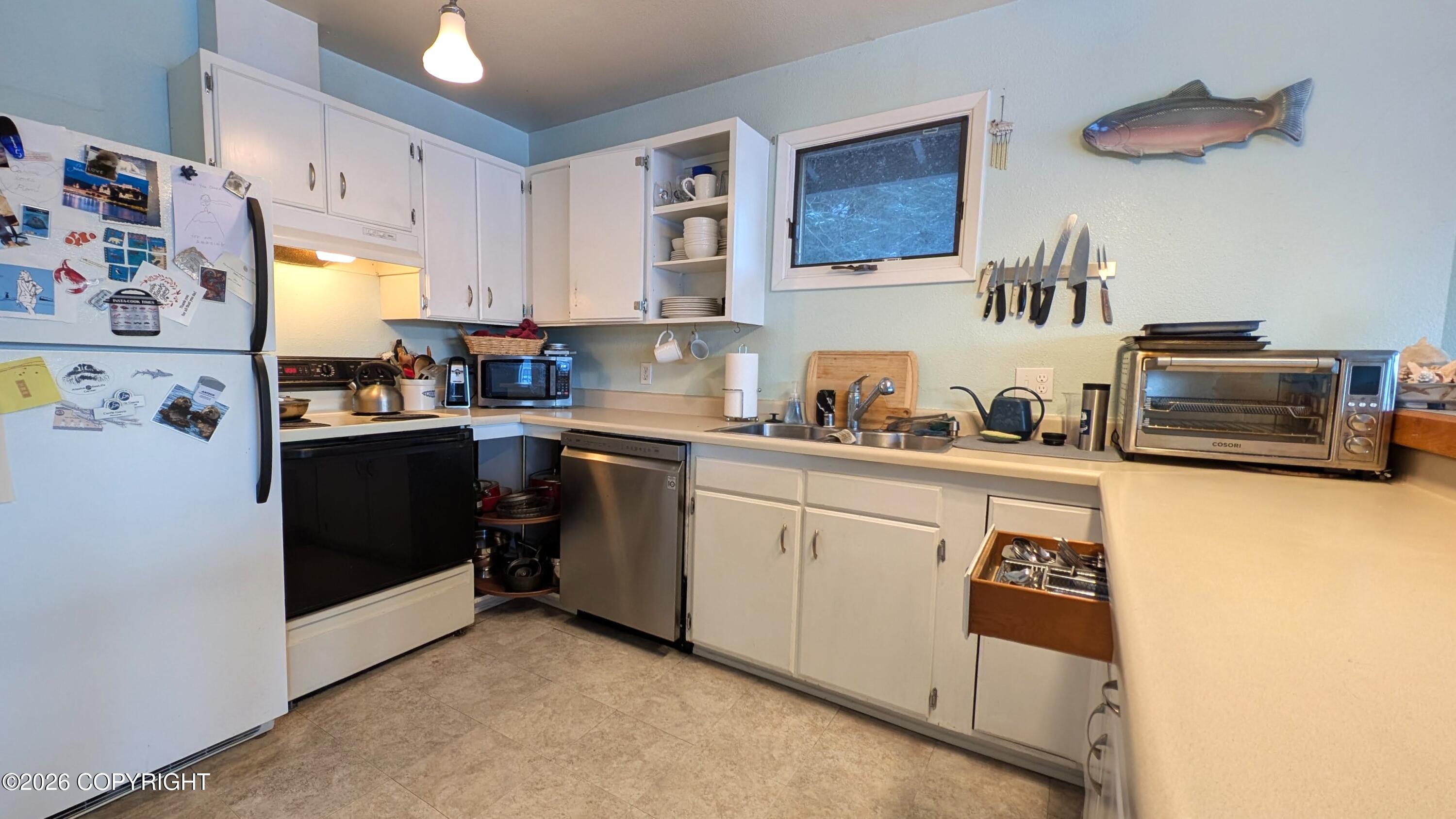 1105 Second Avenue Property Photo 5