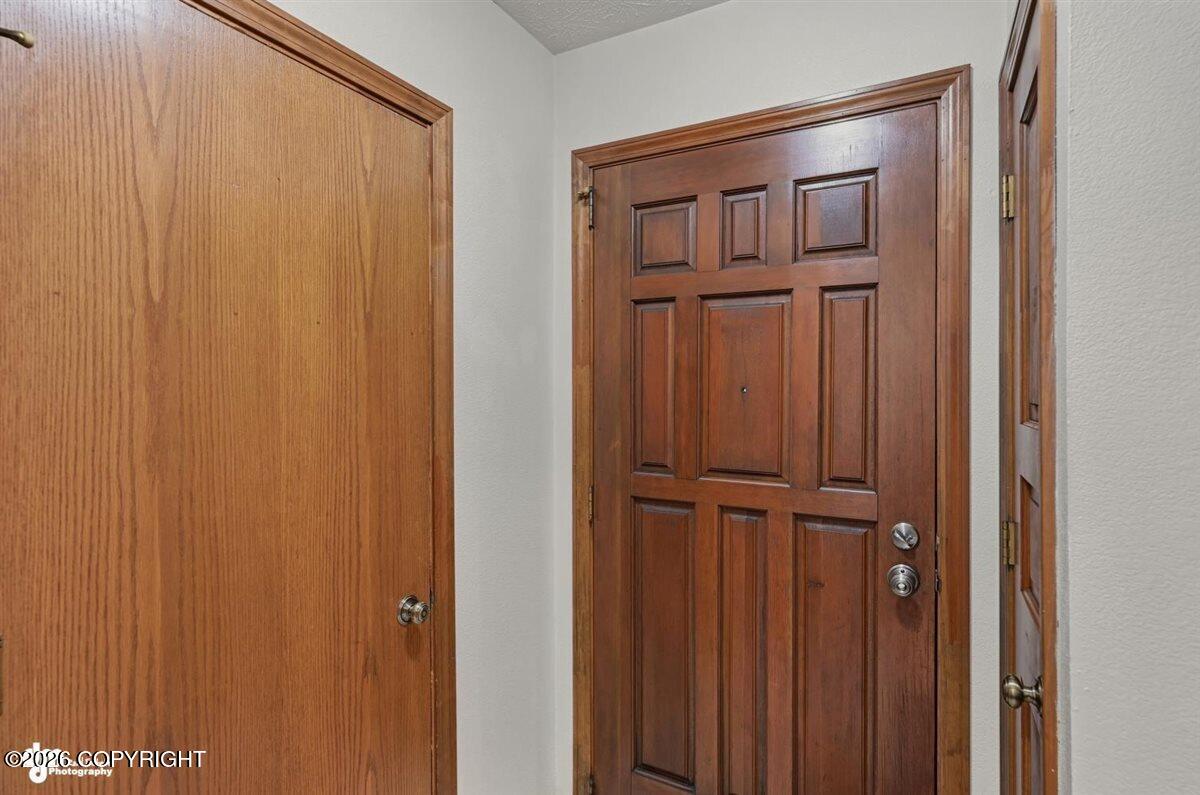 8031 Fairwood Circle Property Photo 2