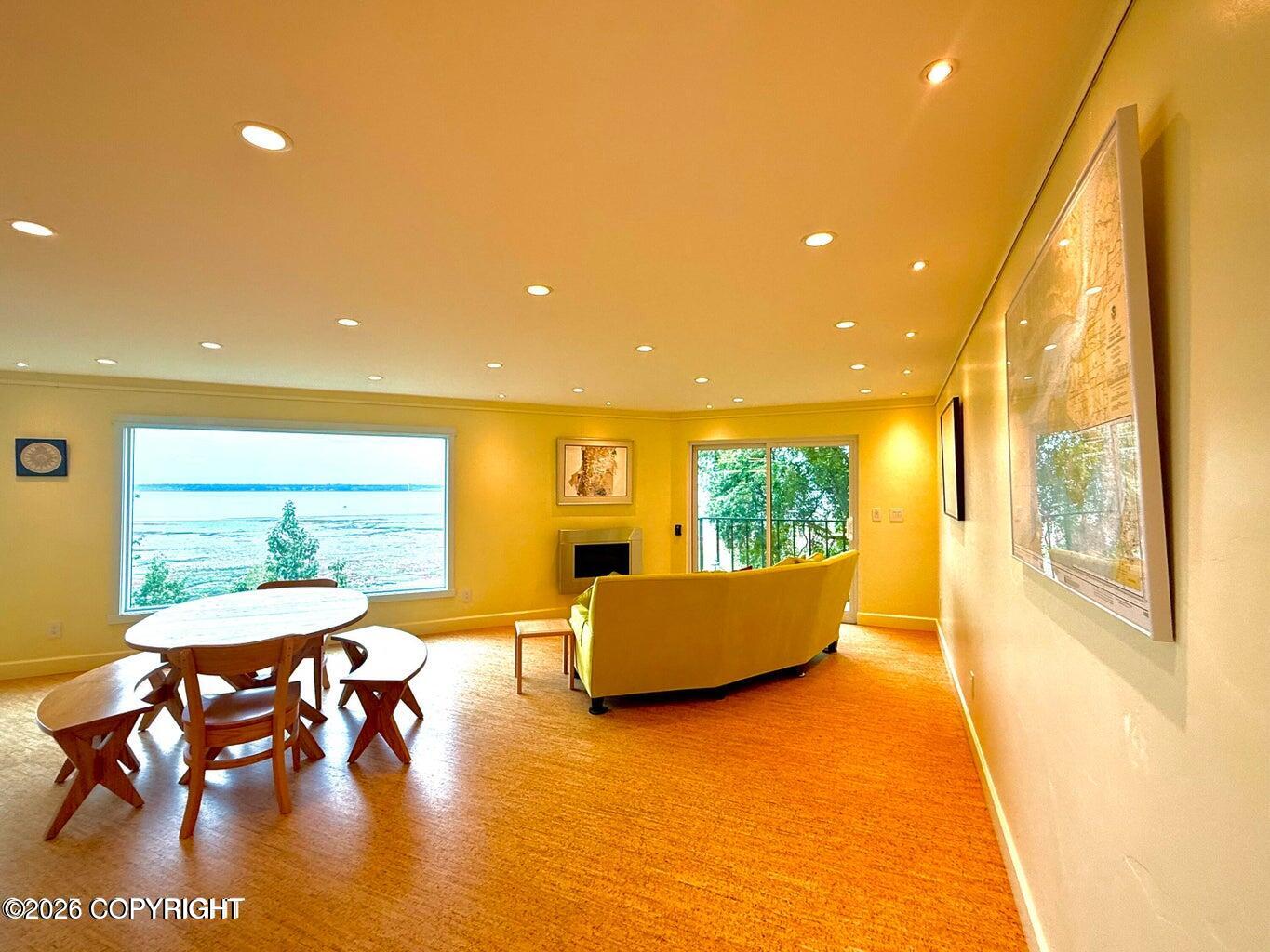 333 M Street 205 Property Photo 4