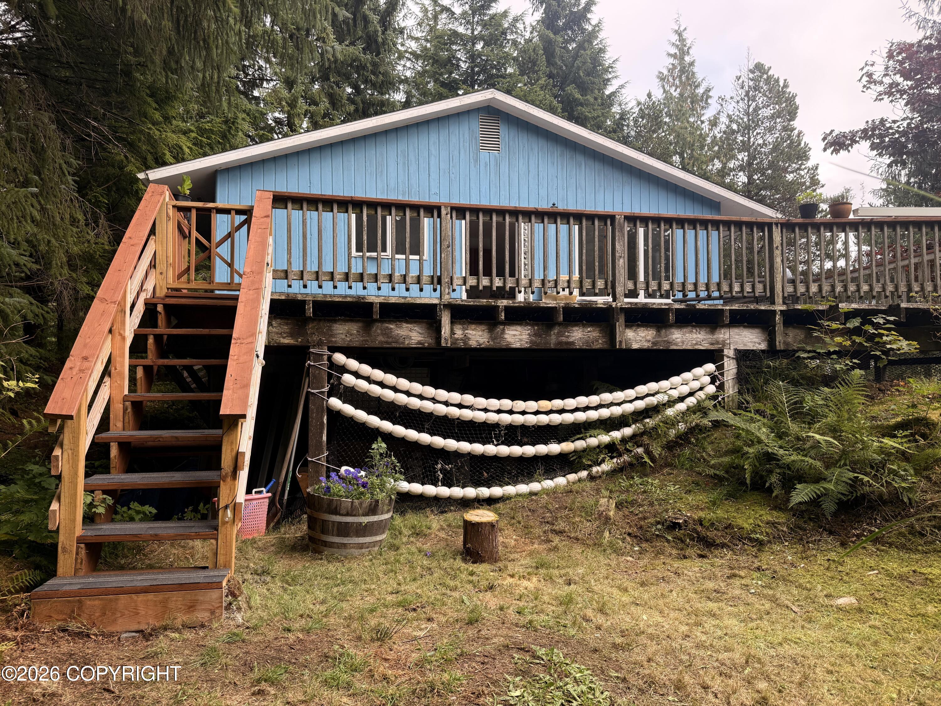 7922 N Tongass Highway Property Photo 1