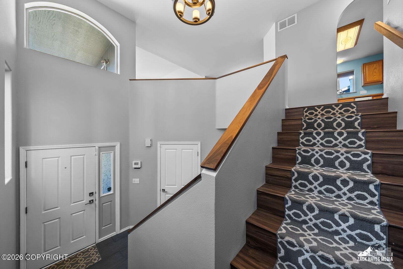 12011 Rolling Meadow Circle Property Photo 6