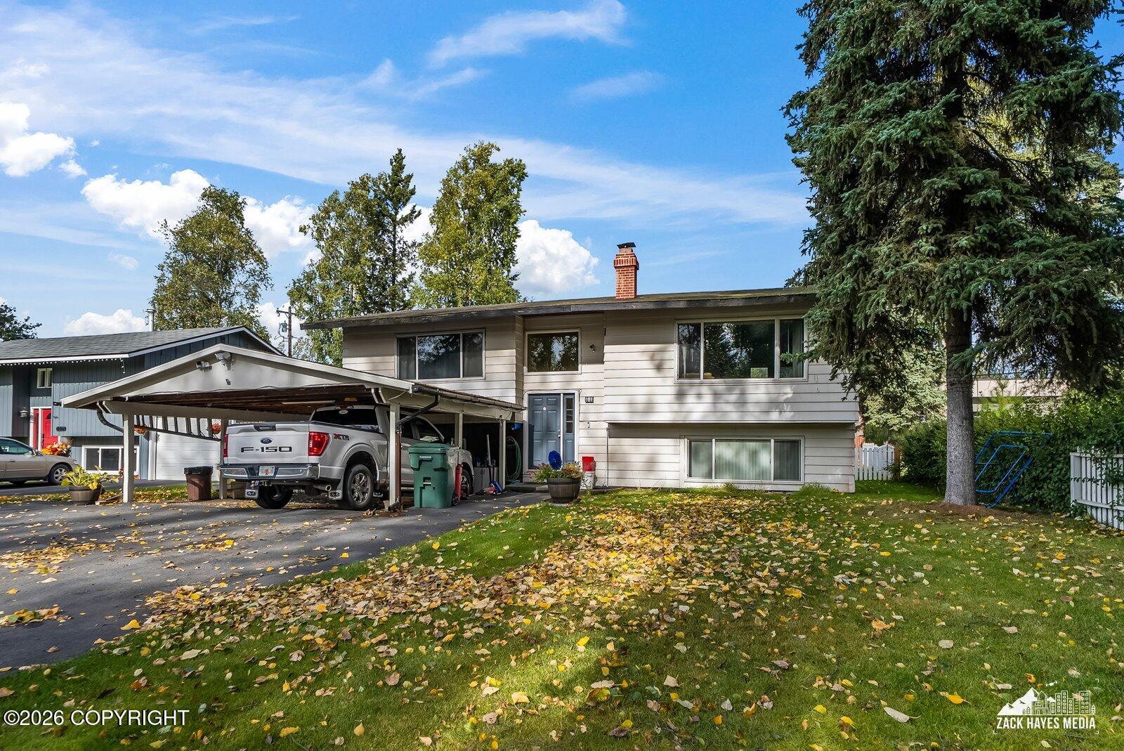 1101 W 53rd Avenue Property Photo 1