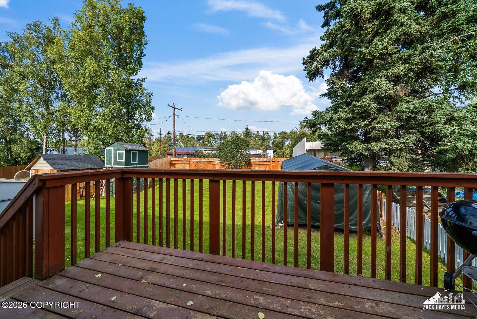 1101 W 53rd Avenue Property Photo 6