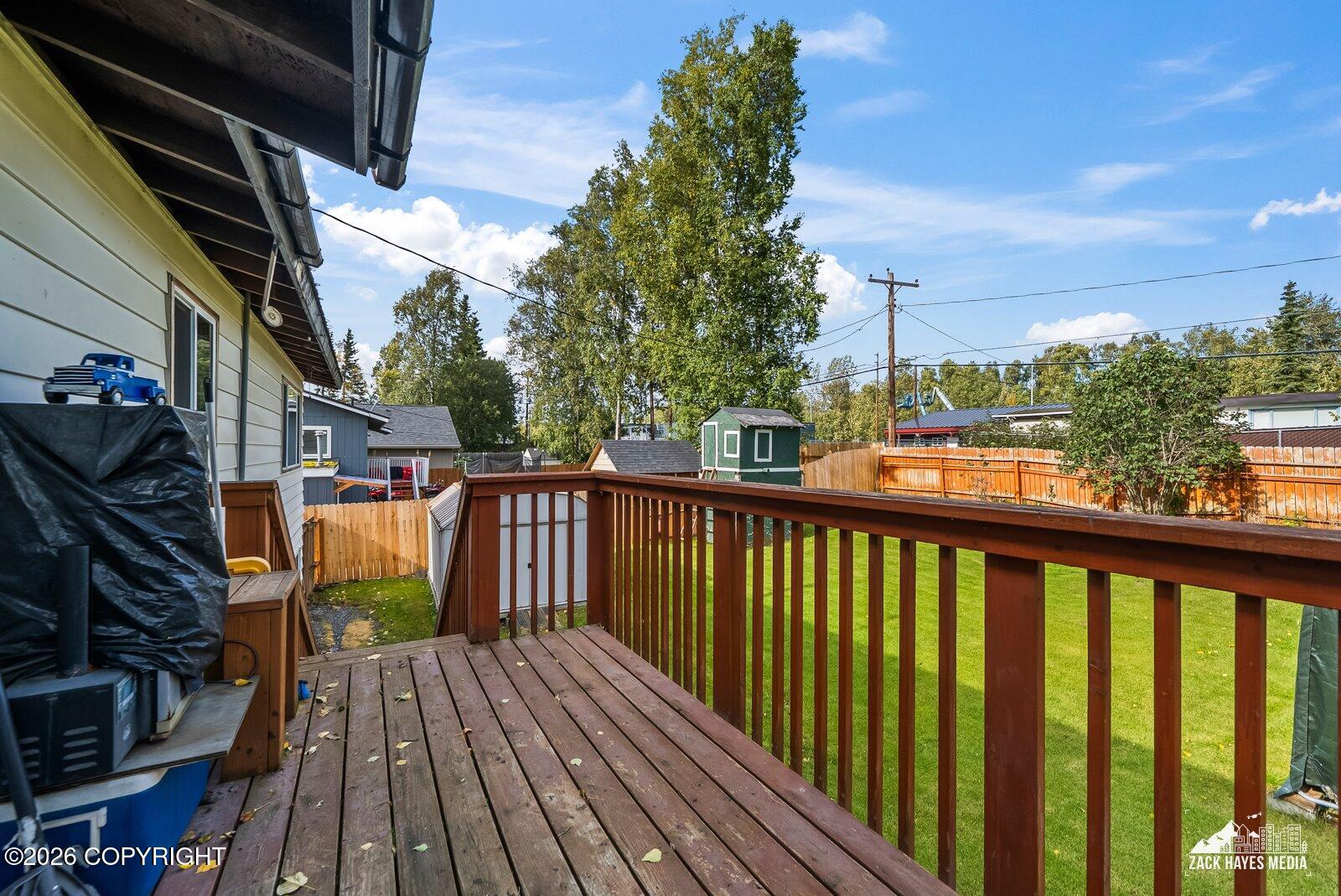 1101 W 53rd Avenue Property Photo 7