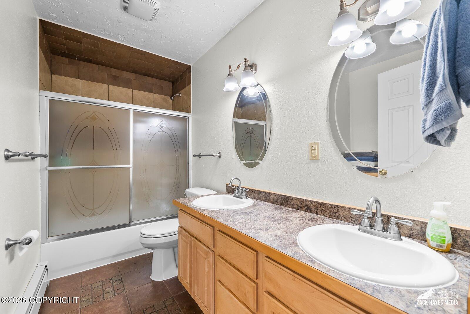 1101 W 53rd Avenue Property Photo 35