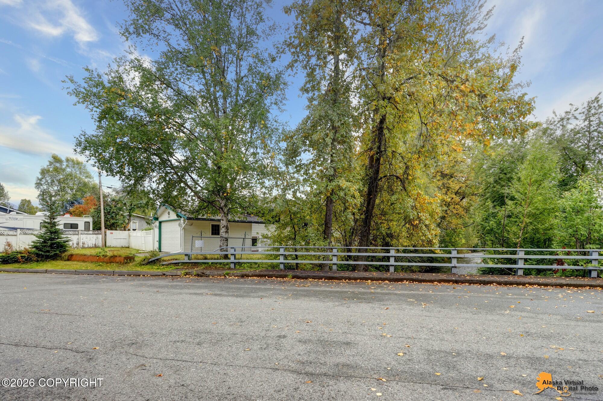 2008 Dimond Drive Property Photo 4