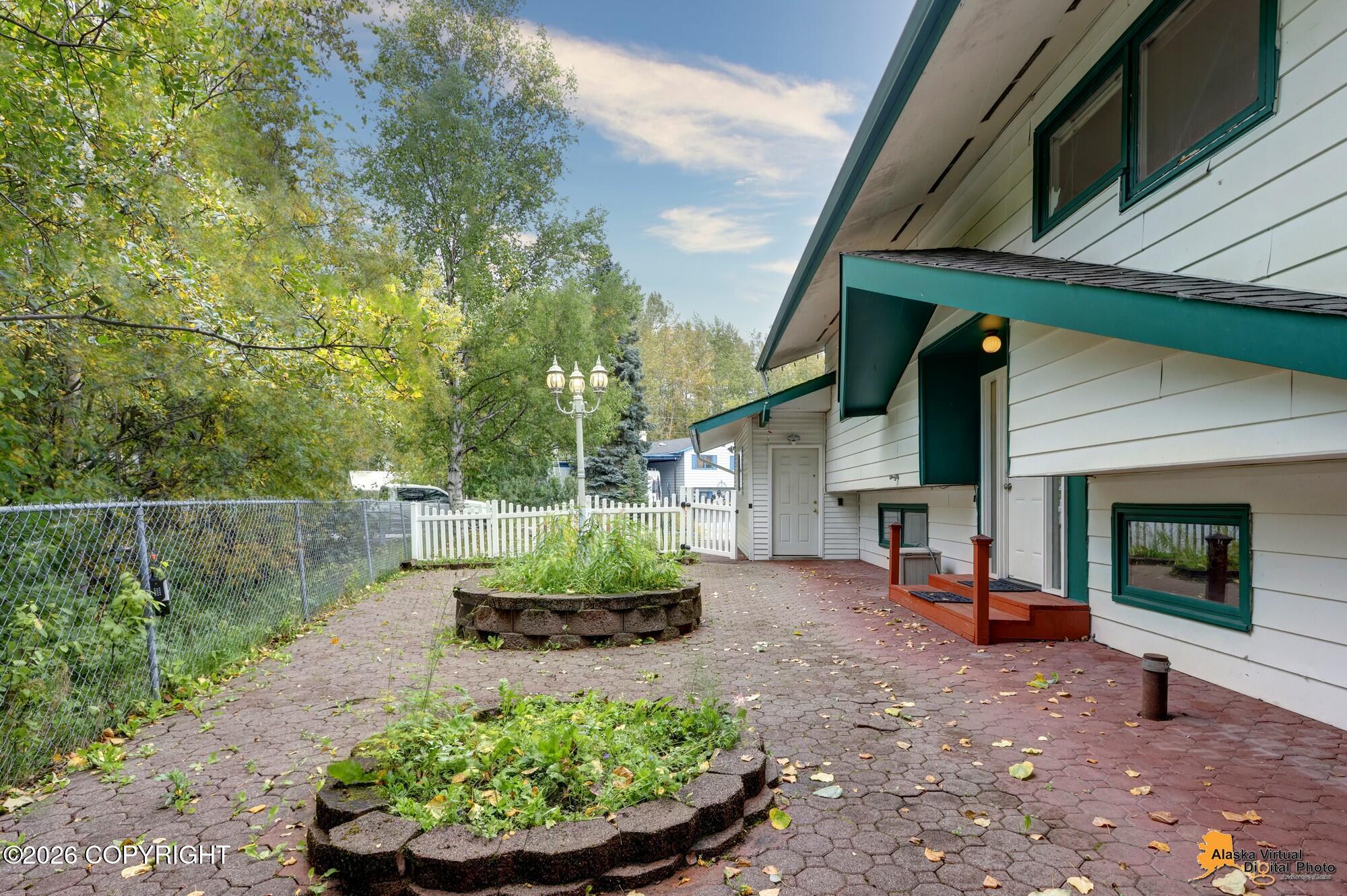 2008 Dimond Drive Property Photo 8