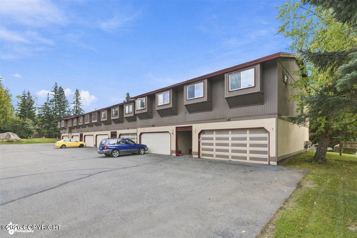3130 E 46th Avenue #4a Property Photo 1