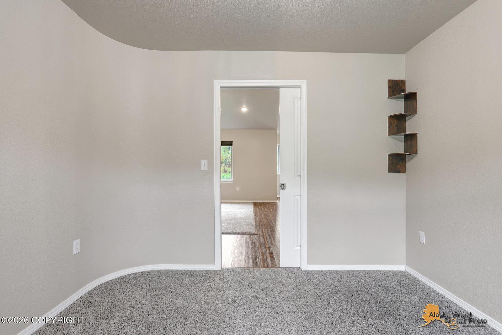 4450 W Murray Drive Property Photo 21