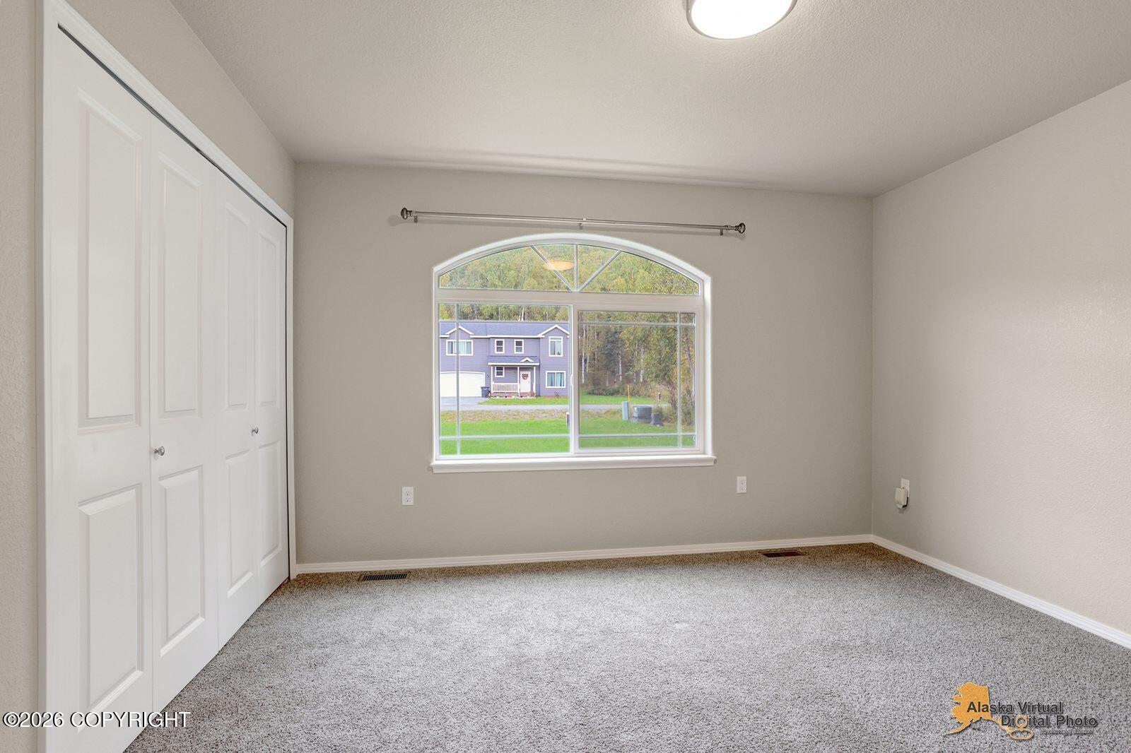 4450 W Murray Drive Property Photo 28